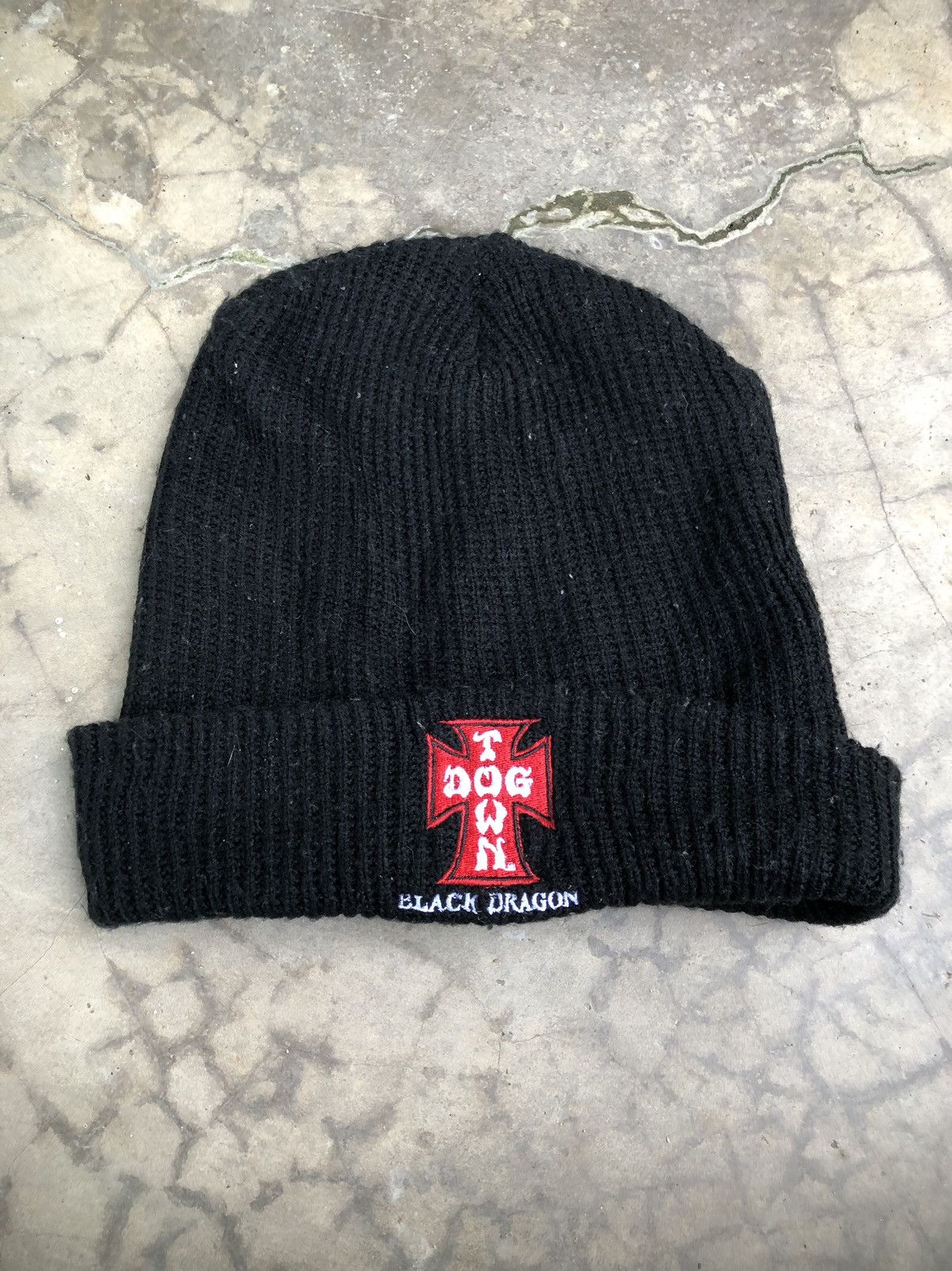 Dogtown × Shorty's Skateboards × Vintage Vintage Dogtown Black Beanie Size ONE SIZE - 1 Thumbnail