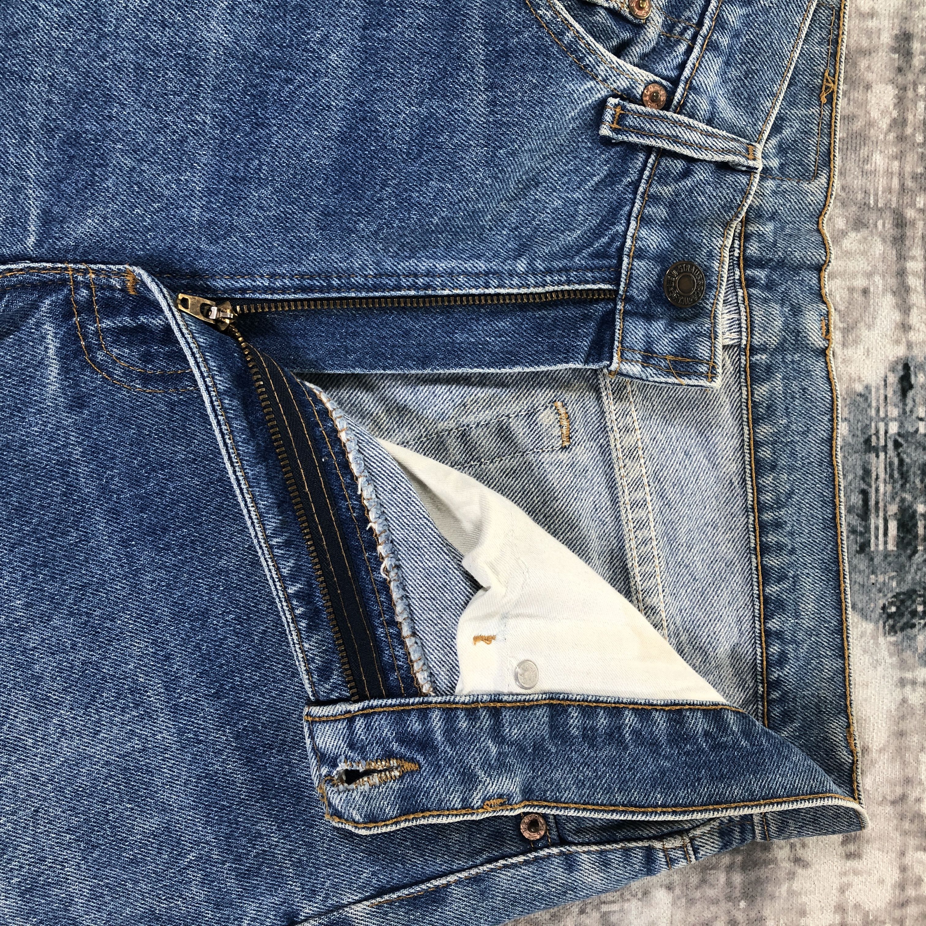 Levi's × Vintage Vintage Levis 505 Jeans Medium Wash Size US 31 - 4 Thumbnail