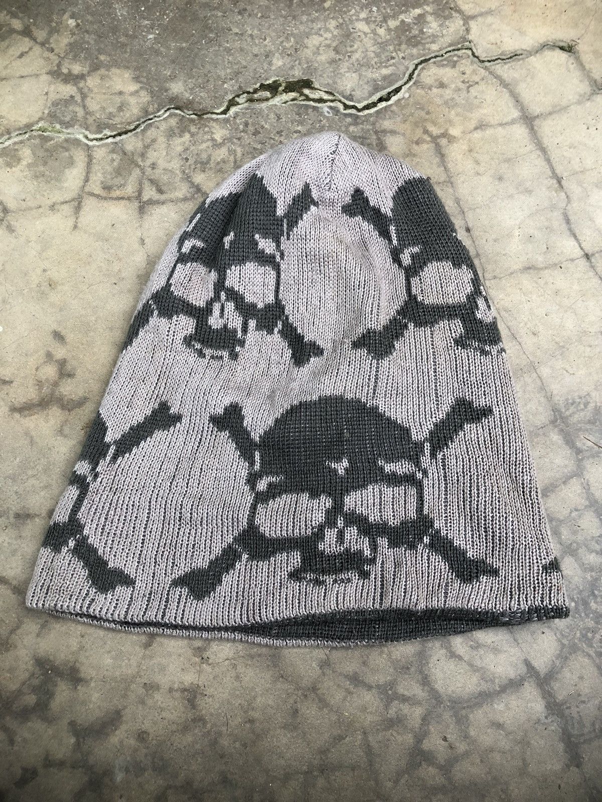 Bones Reversible Destroyed Skull Bones Beanie Size ONE SIZE - 2 Thumbnail