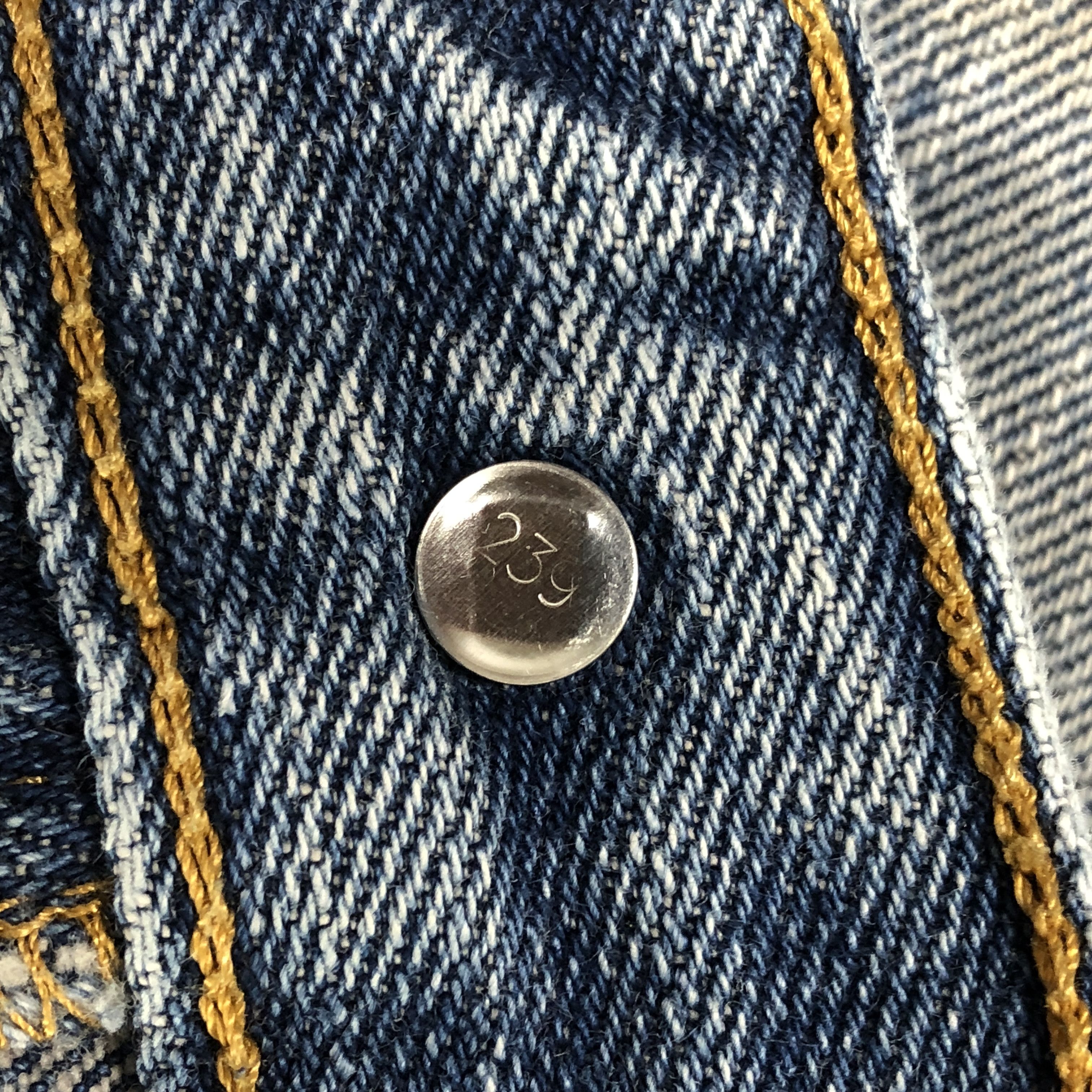 Levi's Vintage Levis 550 jeans Medium Wash Size US 31 - 9 Thumbnail