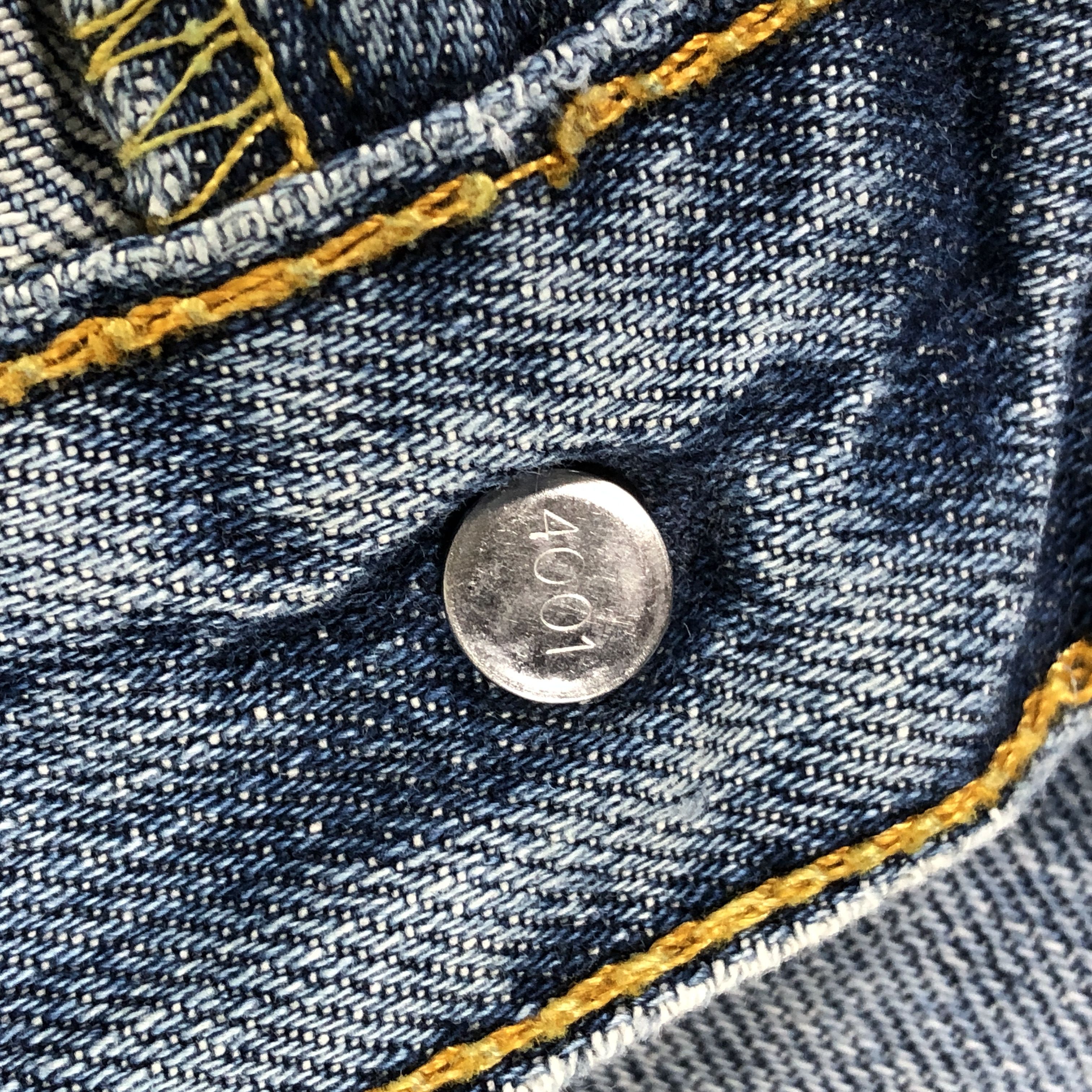 Levi's Vintage Levis 505 Distressed Medium Wash Size US 31 - 12 Thumbnail