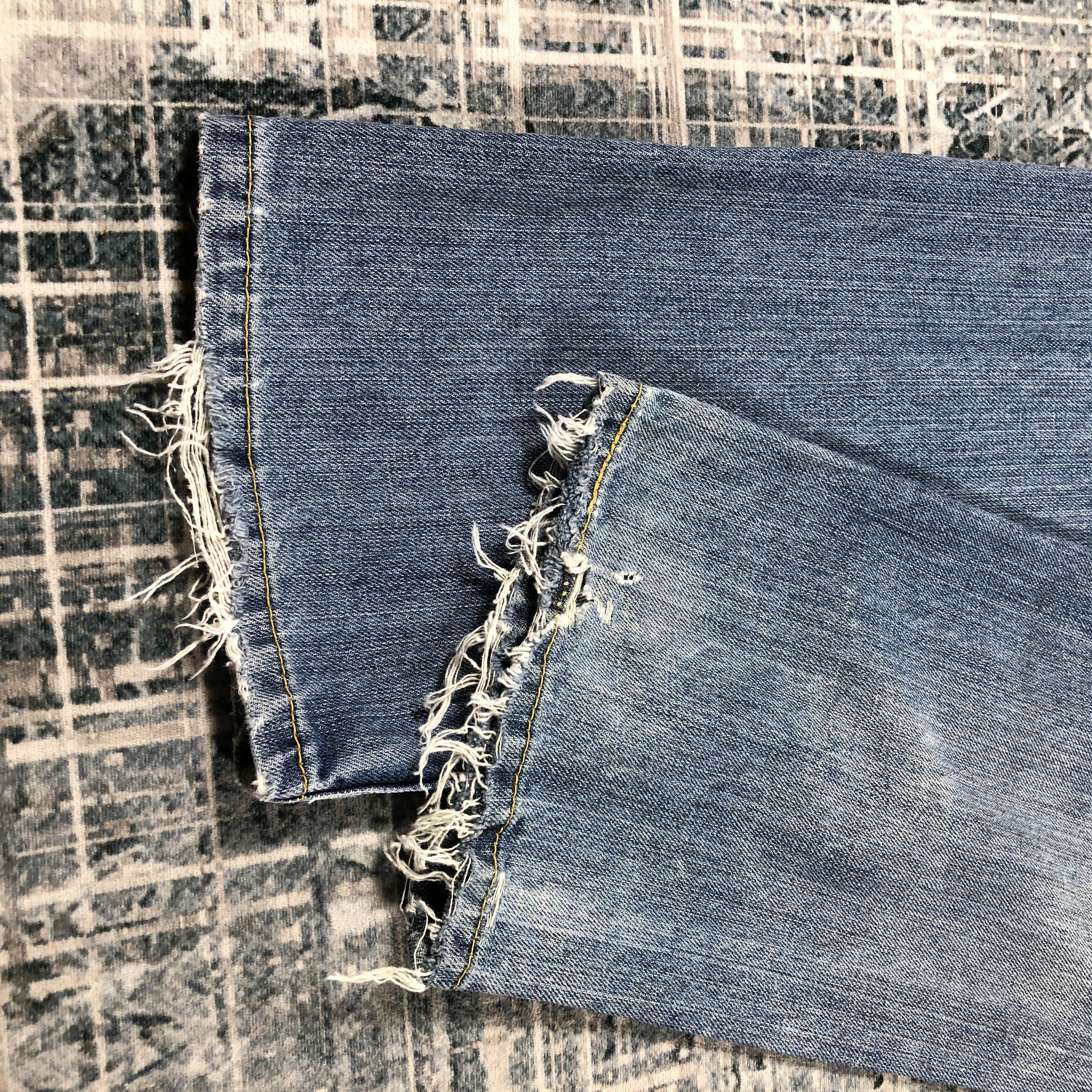 Levi's Vintage Levis 505 Distressed Medium Wash Size US 31 - 9 Thumbnail