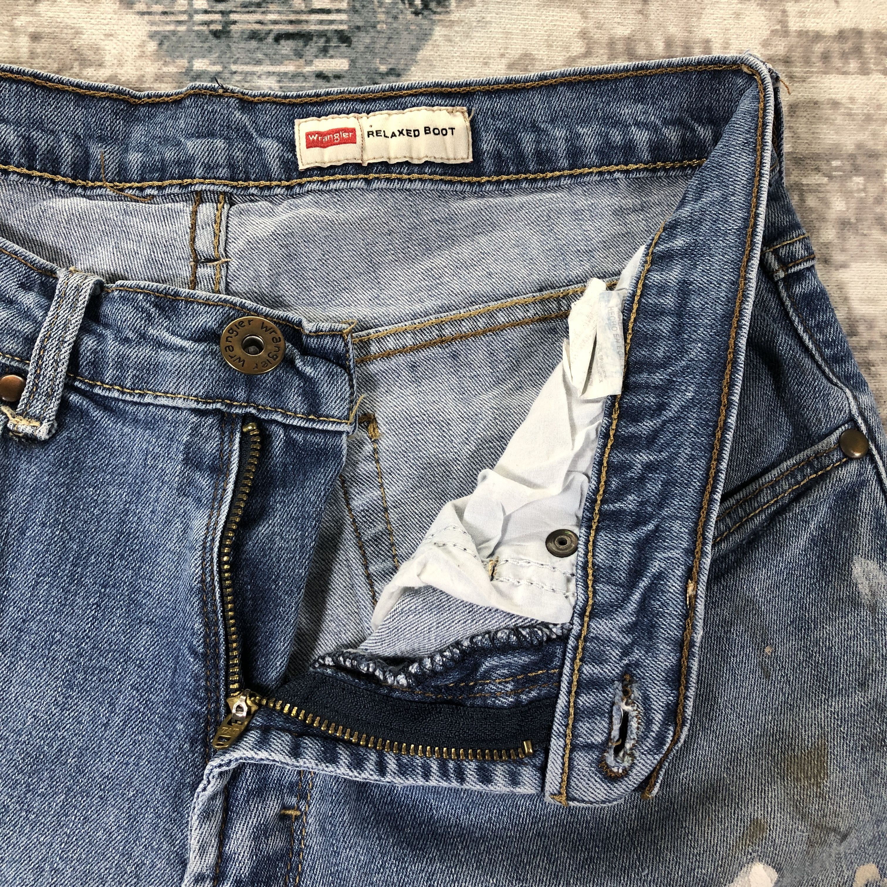 Levi's Wrangler Relaxed Boot Dirty Wash Size US 30 / EU 46 - 5 Thumbnail