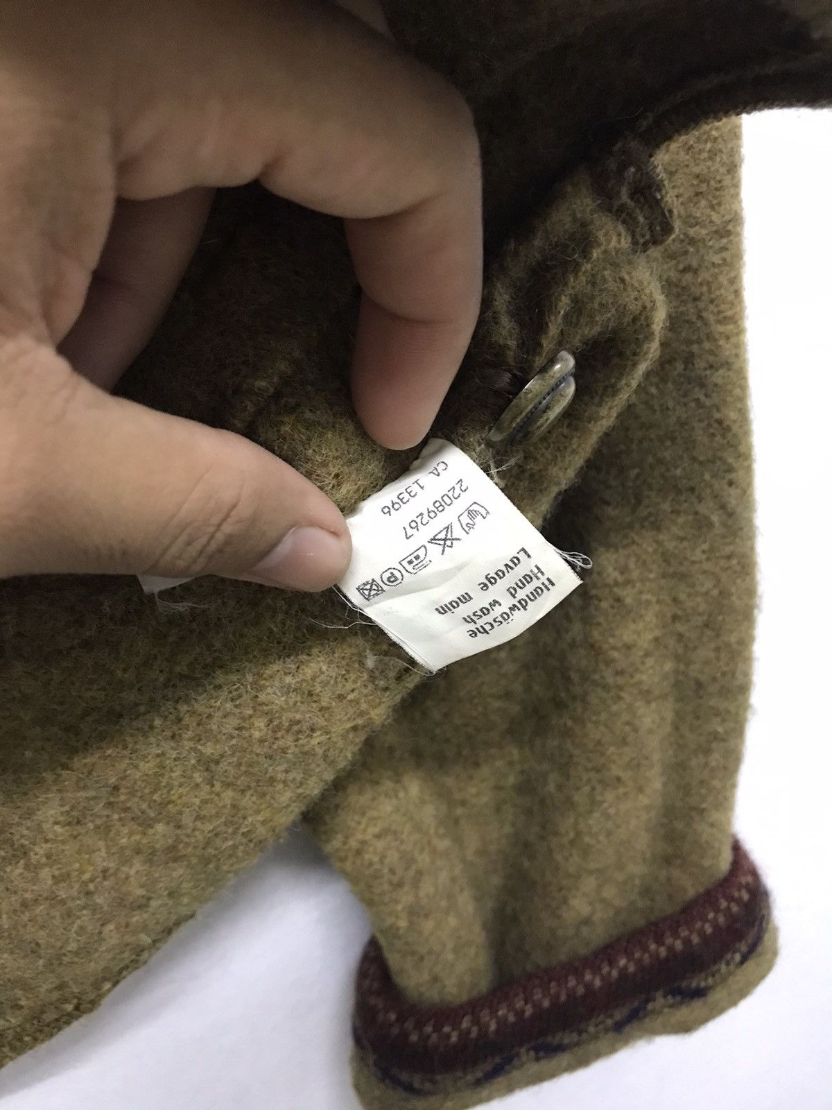Aran Isles Knitwear Vintage Giesswein Wool Jacket Size US M / EU 48-50 / 2 - 16 Thumbnail