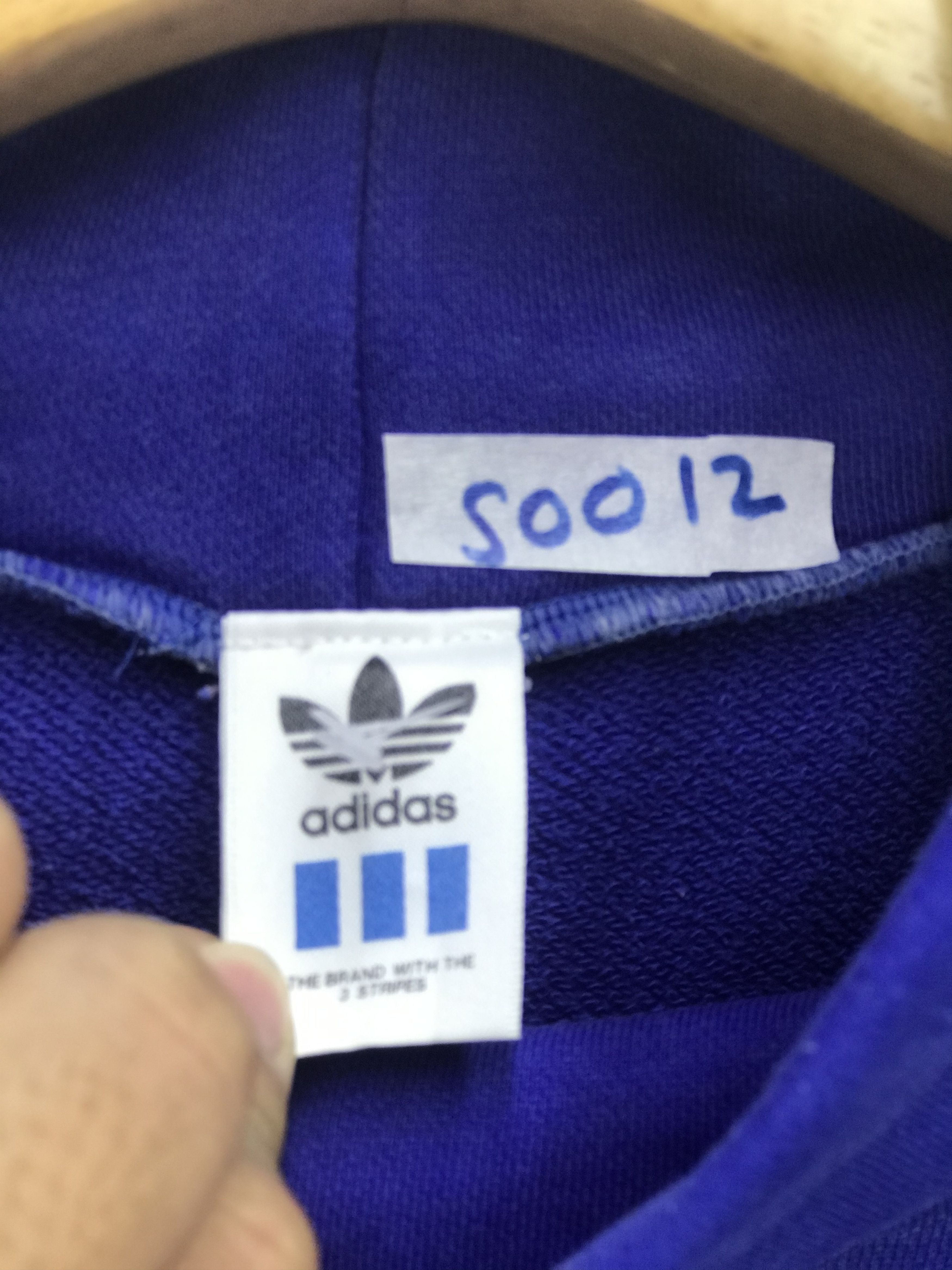 Adidas VINTAGE ADIDAS BIG LOGO SWEASHIRT Size US L / EU 52-54 / 3 - 4 Thumbnail