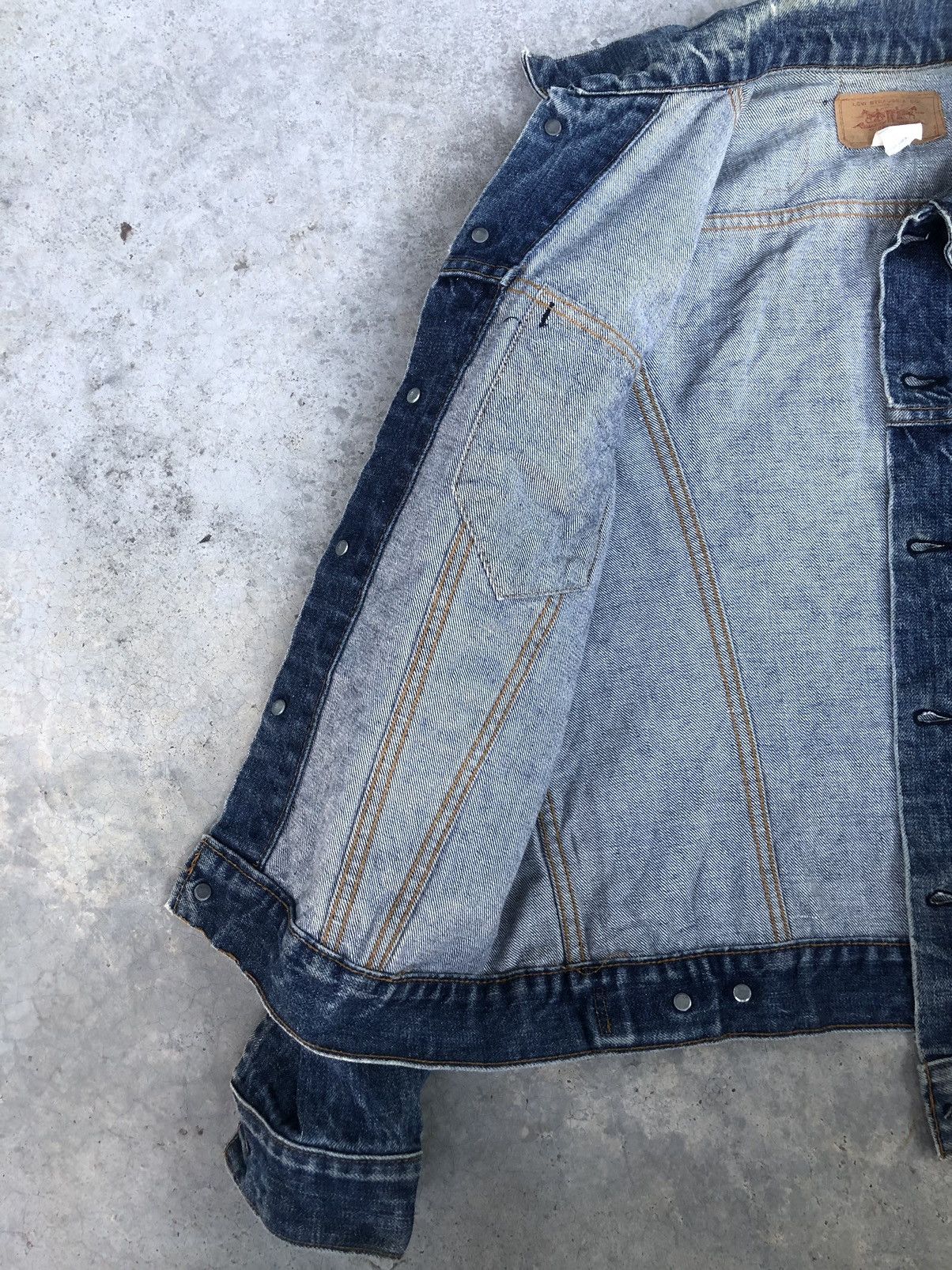 Levi's Denim Jacket 80’s Levi’s Distressed Size US L / EU 52-54 / 3 - 12 Thumbnail