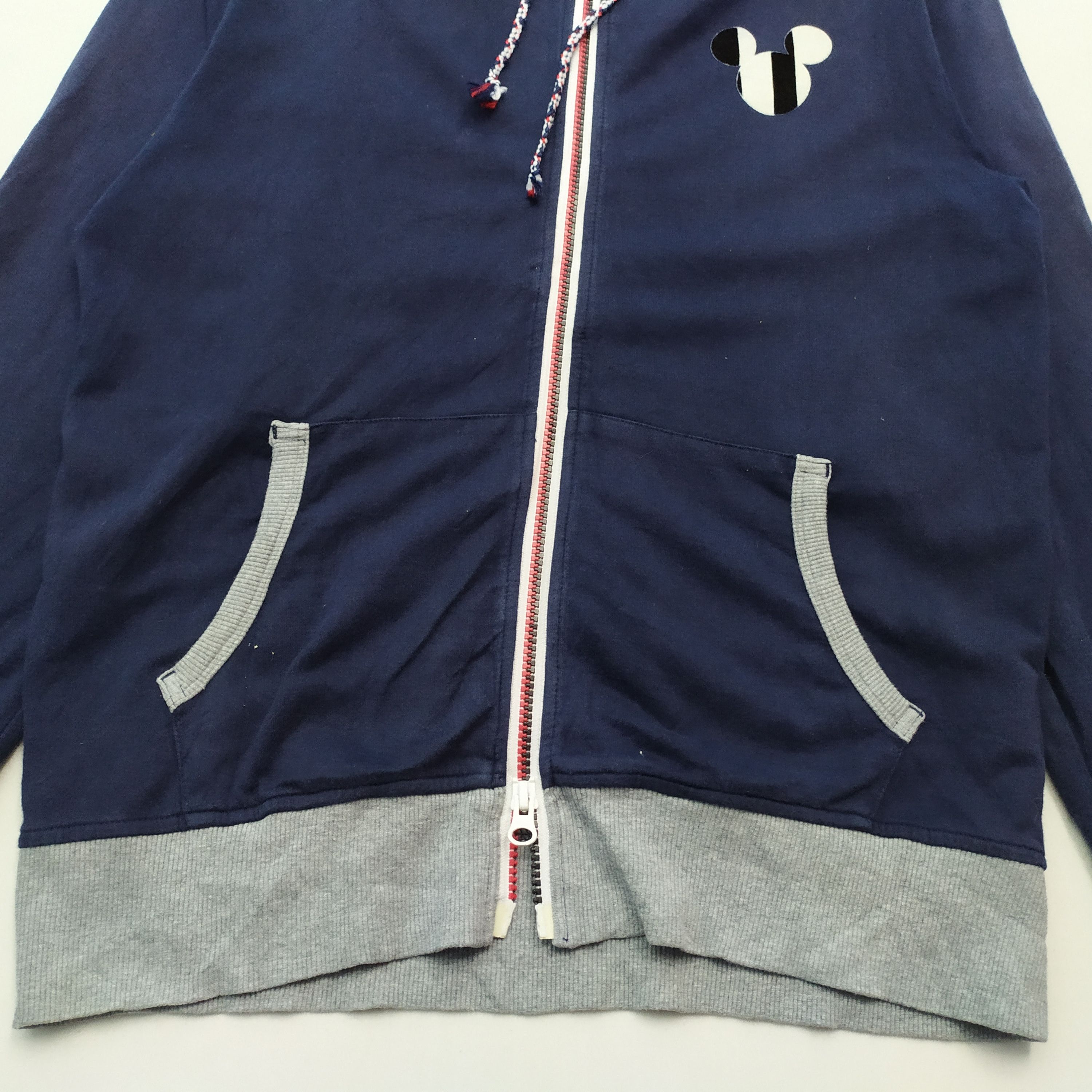 Cartoon Network × Disney × Takeo Kikuchi TAKEO KIKUCHI x DISNEY SWEATSHIRT HOODIE Size US L / EU 52-54 / 3 - 5 Thumbnail