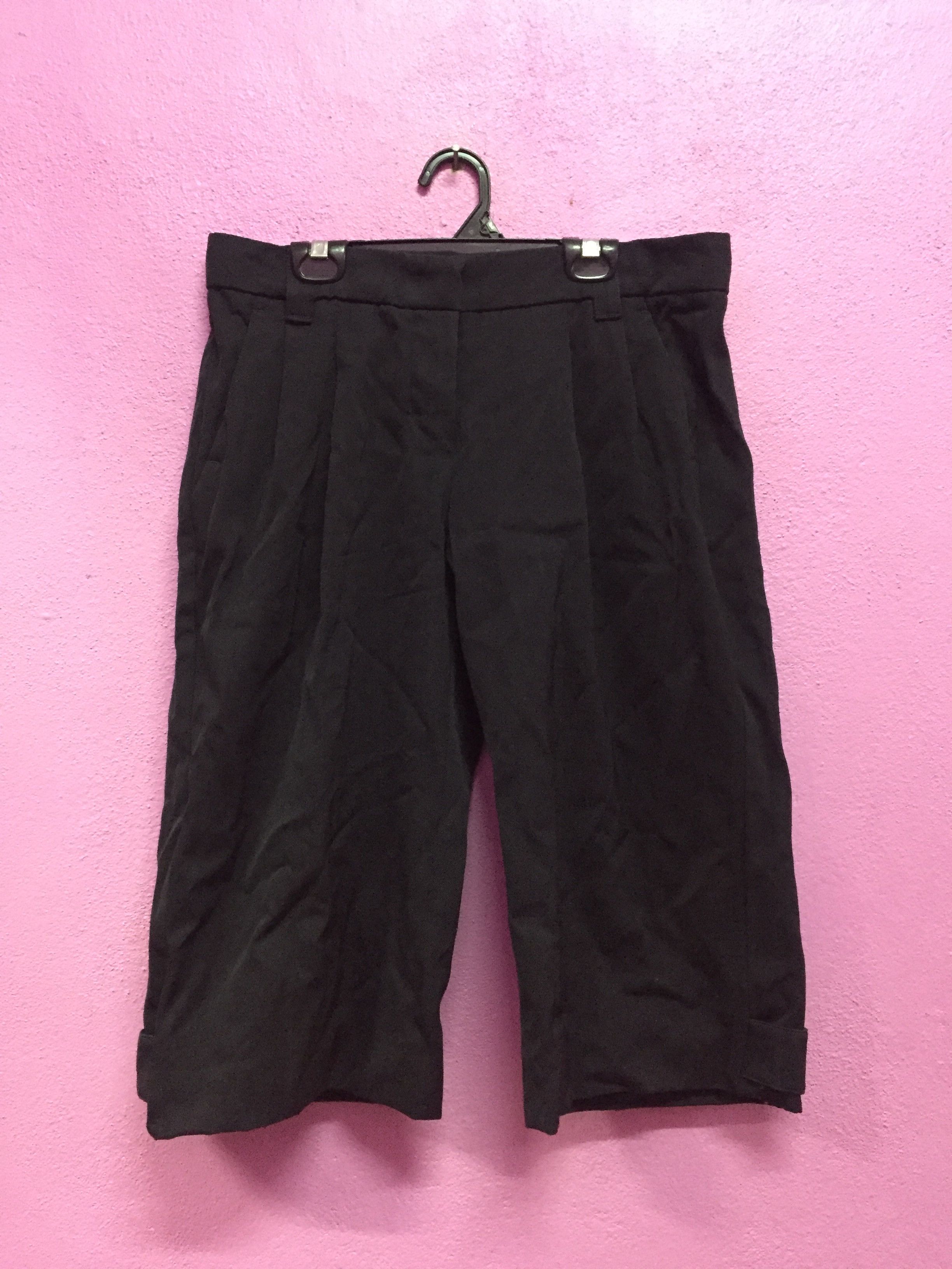 Max Mara Max Mara Short Pants Size 30" / US 8 / IT 44 - 1 Thumbnail