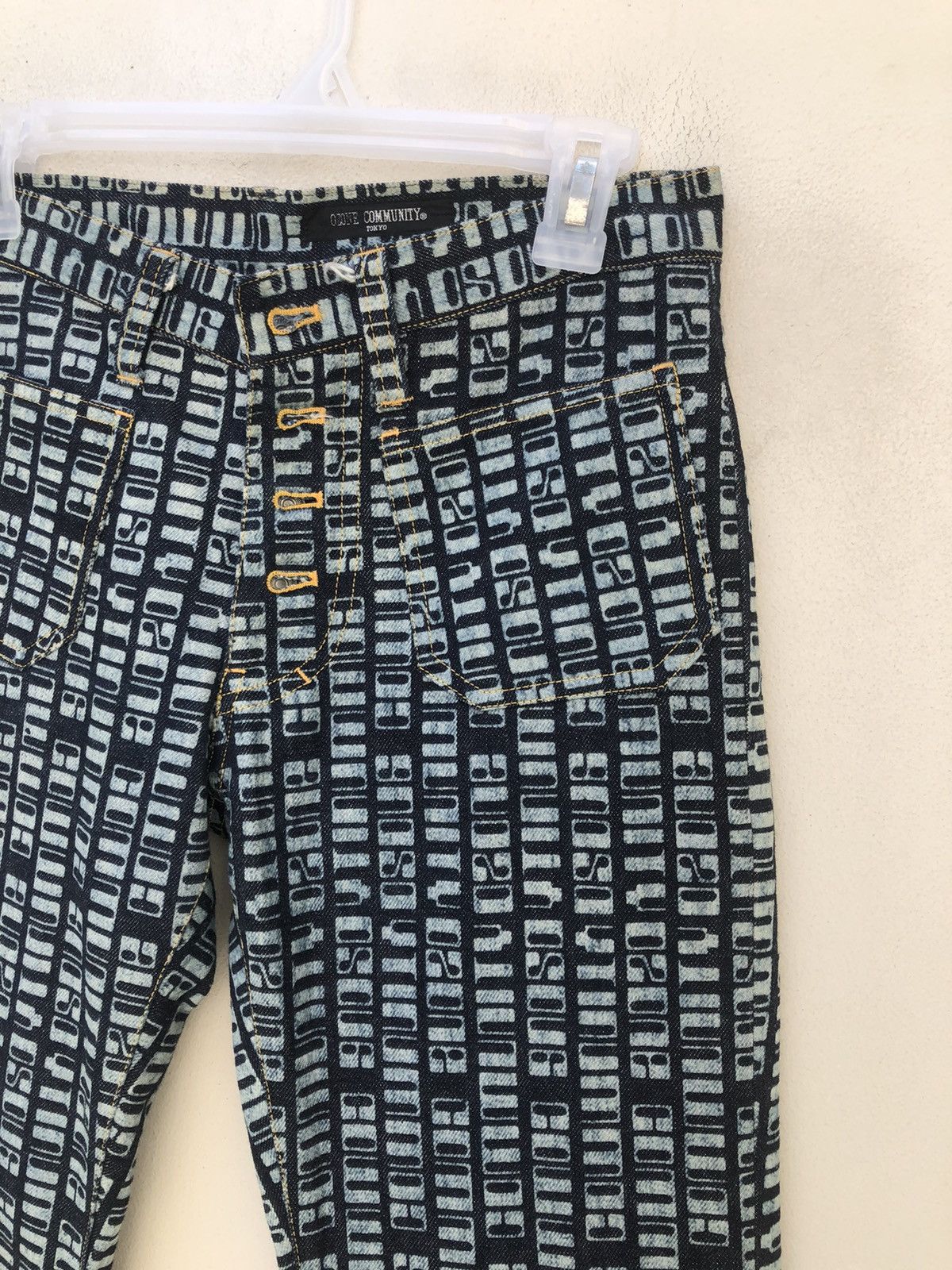 Vintage Vintage Ozone Community Japan All Printed Denim Flare Pant Size US 29 - 12 Thumbnail