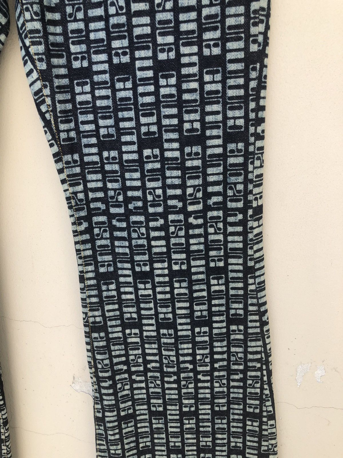 Vintage Vintage Ozone Community Japan All Printed Denim Flare Pant Size US 29 - 13 Thumbnail