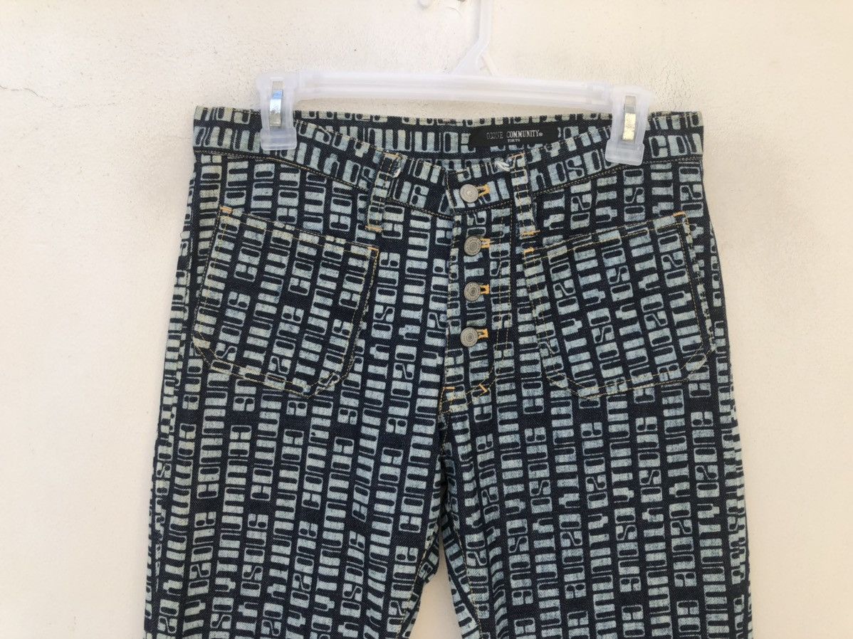Vintage Vintage Ozone Community Japan All Printed Denim Flare Pant Size US 29 - 8 Thumbnail