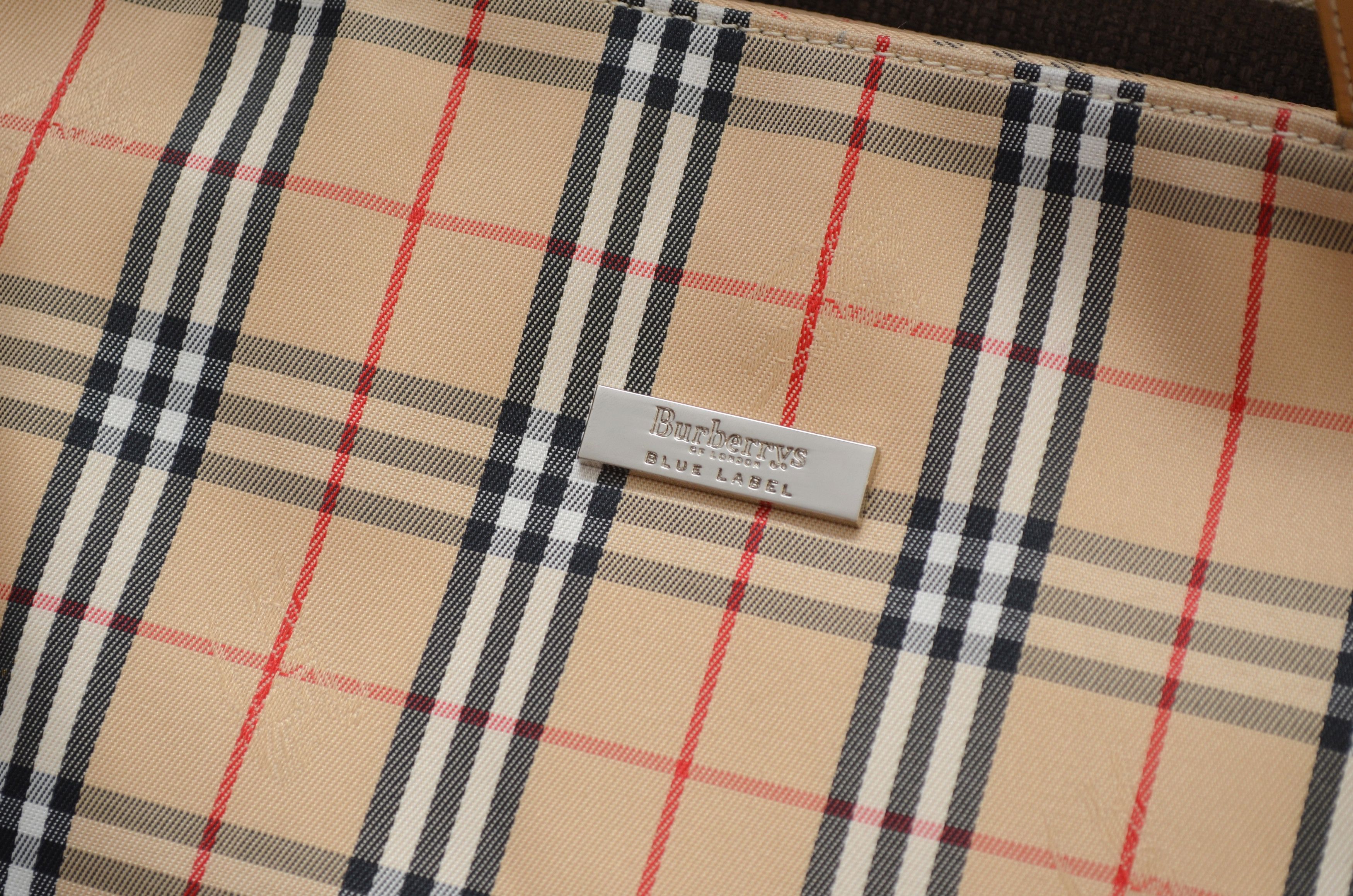 Burberry × Vintage Burberry Blue Label Novacheck Shoulder Bag RARE Vintage Size ONE SIZE - 3 Thumbnail