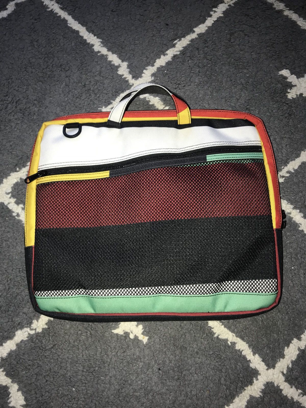 Vintage Laptop Case Size ONE SIZE - 1 Thumbnail