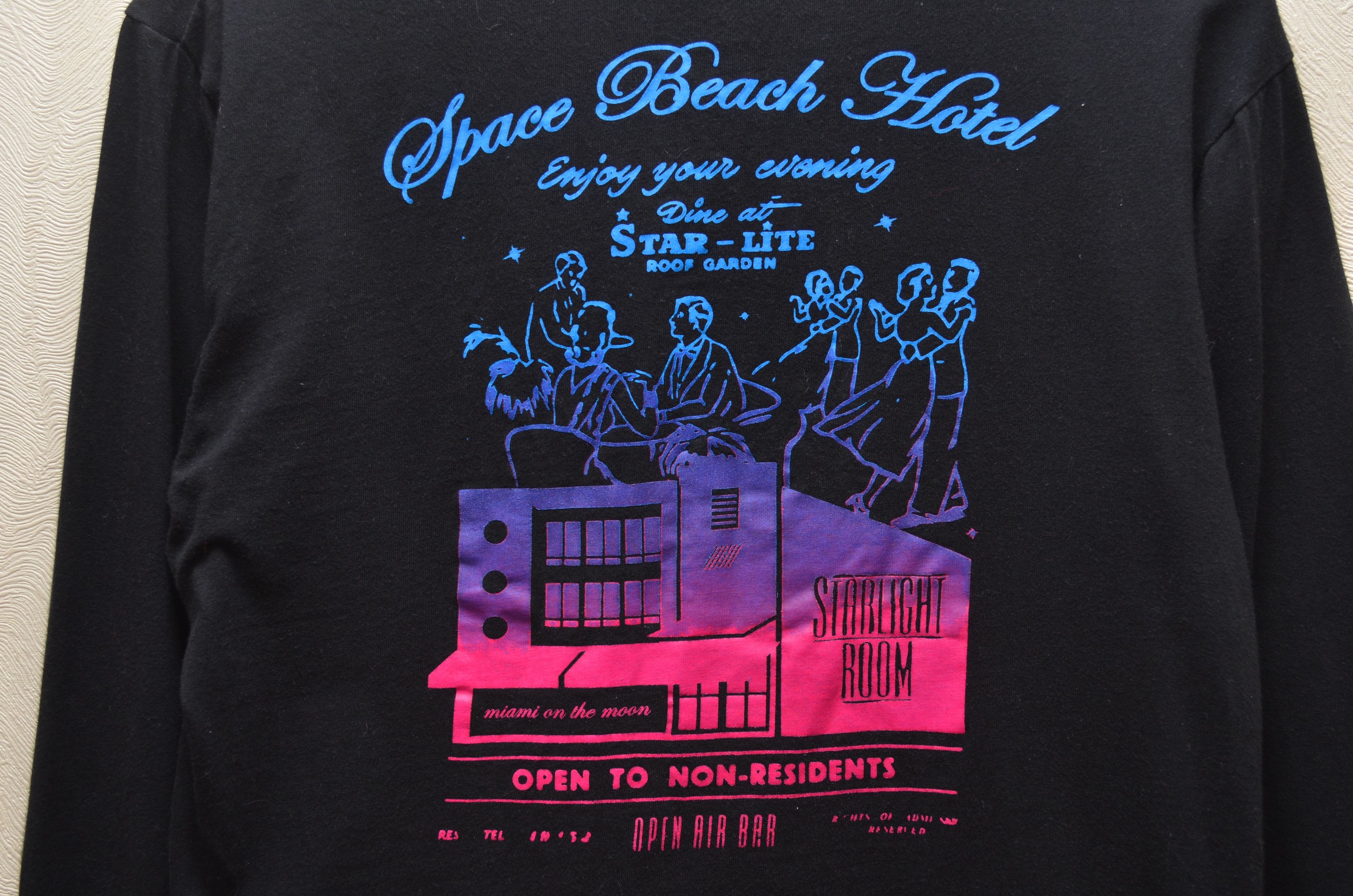Billionaire Boys Club Billionaire Boys Club Space Beach Hotel Big Logo Longsleeve Size US S / EU 44-46 / 1 - 5 Thumbnail