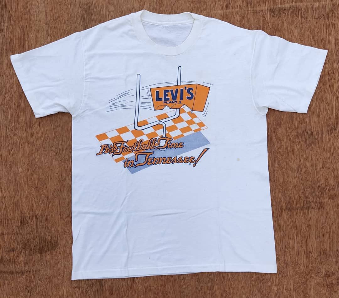 Levi's × Vintage vintage tee LEVIS 80s A32 Size US L / EU 52-54 / 3 - 1 Thumbnail