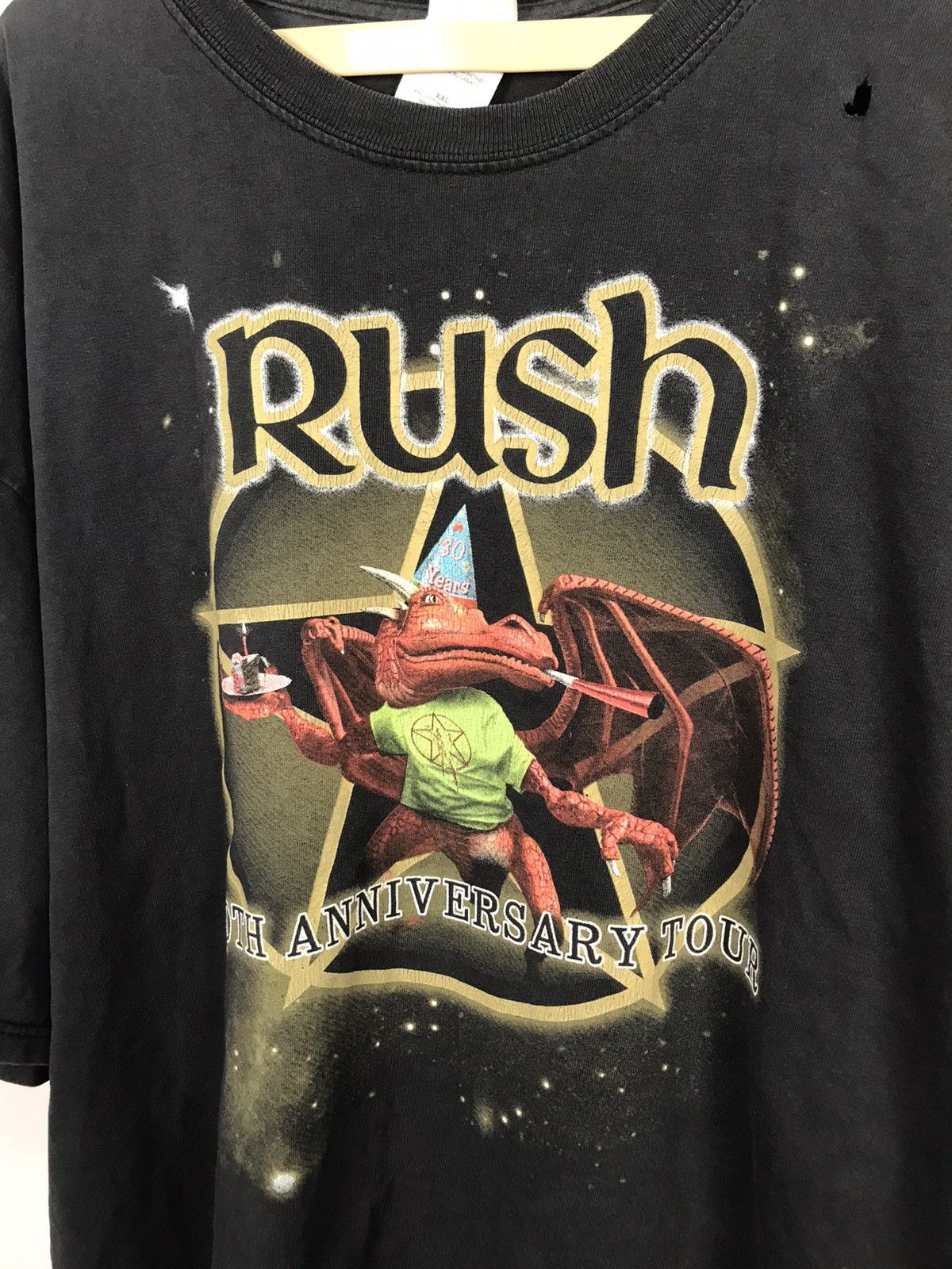 Band Tees × Vintage Vintage rush “30th unniversary tour” distressed printed tee Size US XXL / EU 58 / 5 - 7 Thumbnail
