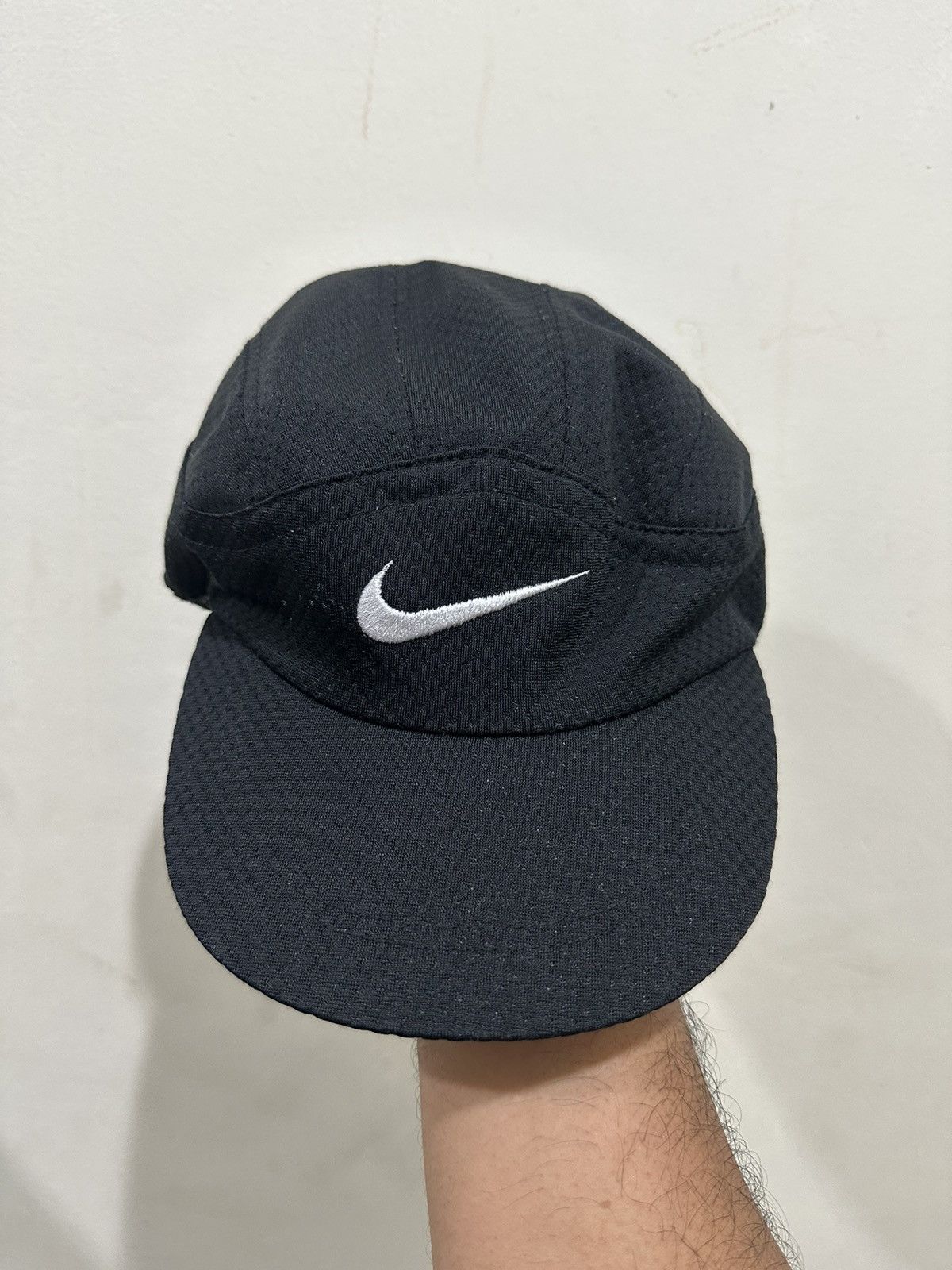 image of 90’S Nike Trail 5 Panel Hat in Black, Men's