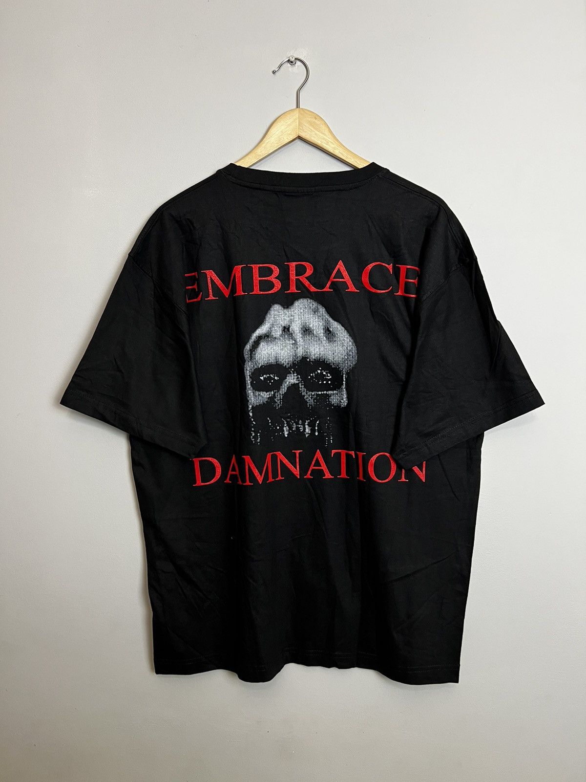 Band Tees 00s Houwitser Embrace Vintage Y2k Metal Band Tee Death Size US XL / EU 56 / 4 - 2 Thumbnail