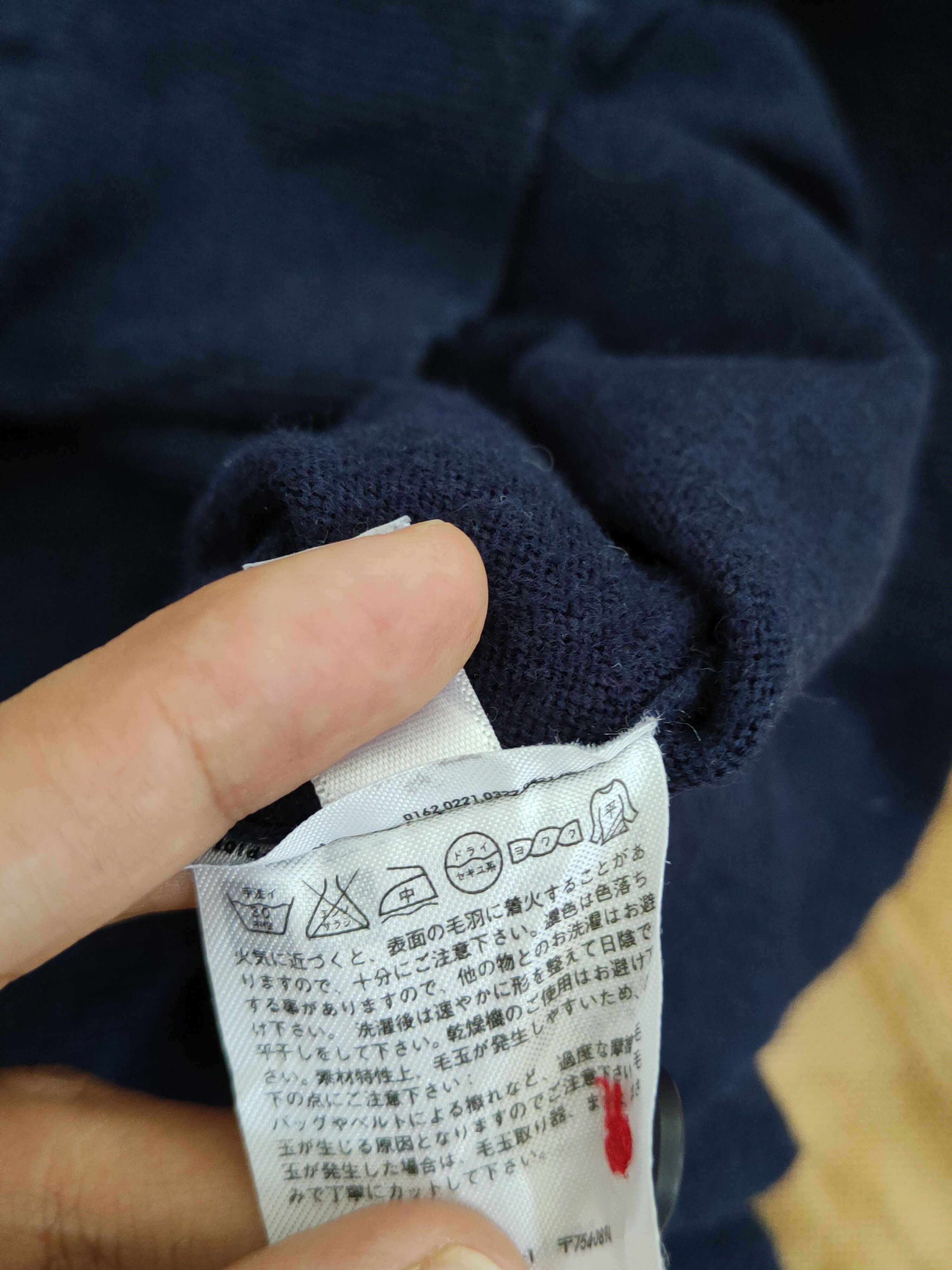 Disney Uniqlo-Disney Navy Minnie Mouse Knitwear Cardigan #S1229 Size M / US 6-8 / IT 42-44 - 11 Thumbnail