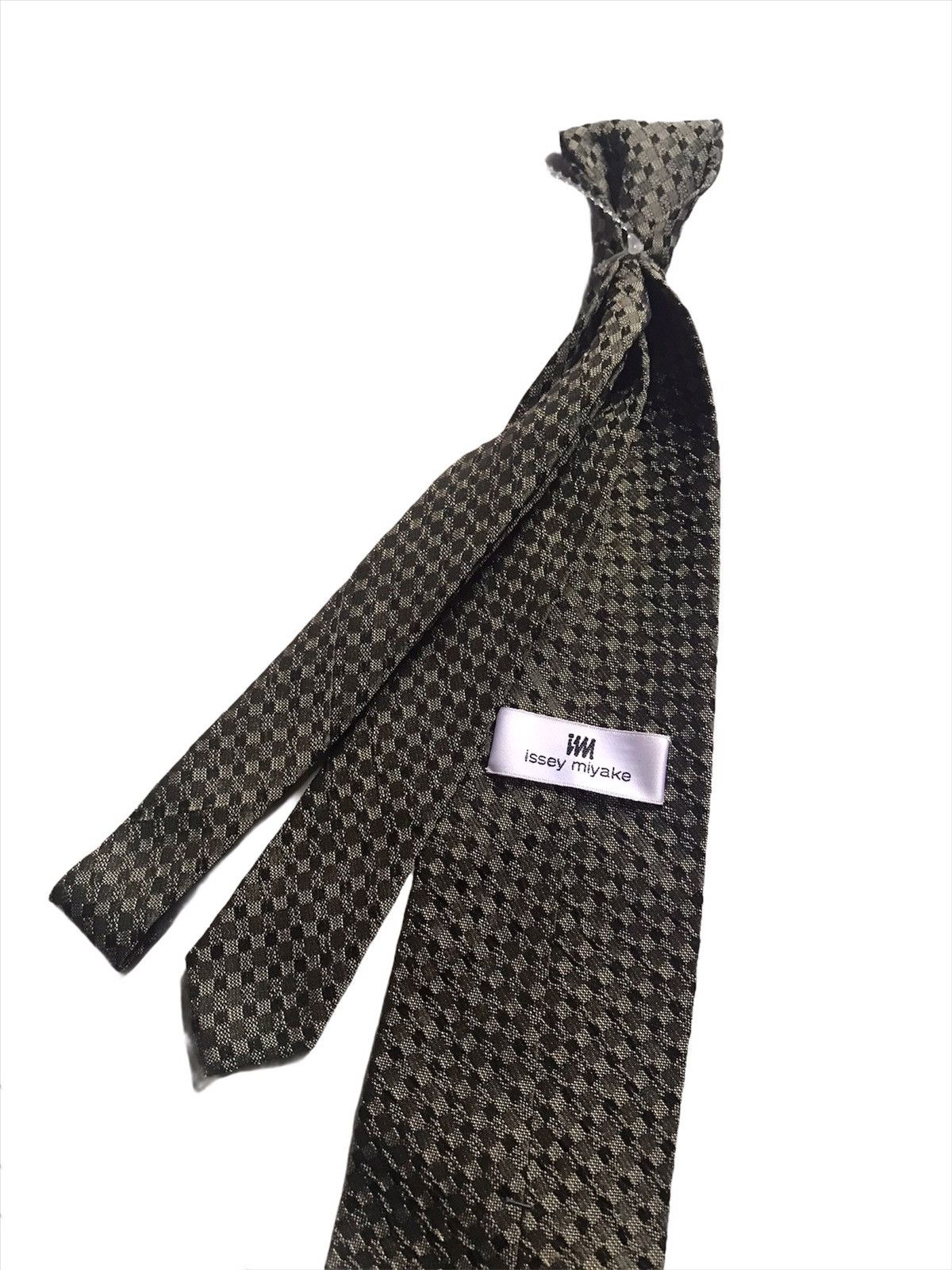 Issey Miyake × Vintage Vintage Issey Miyake Tie Size ONE SIZE - 1 Thumbnail