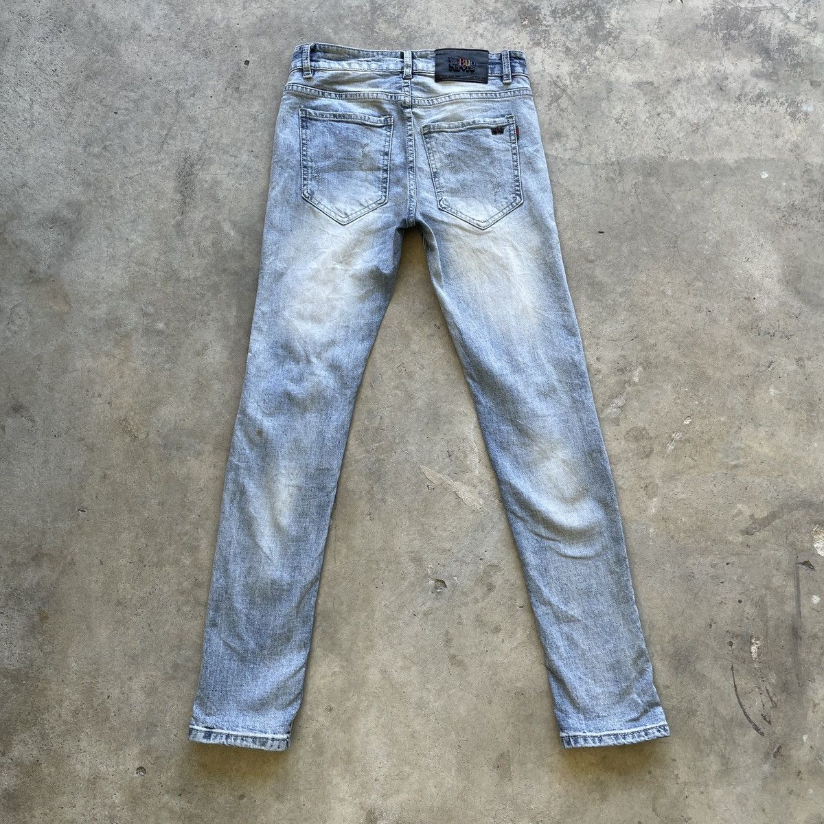Vintage Vintage Designer Custom Distressed Denim Jeans Pants W29 Size US 29 - 13 Thumbnail