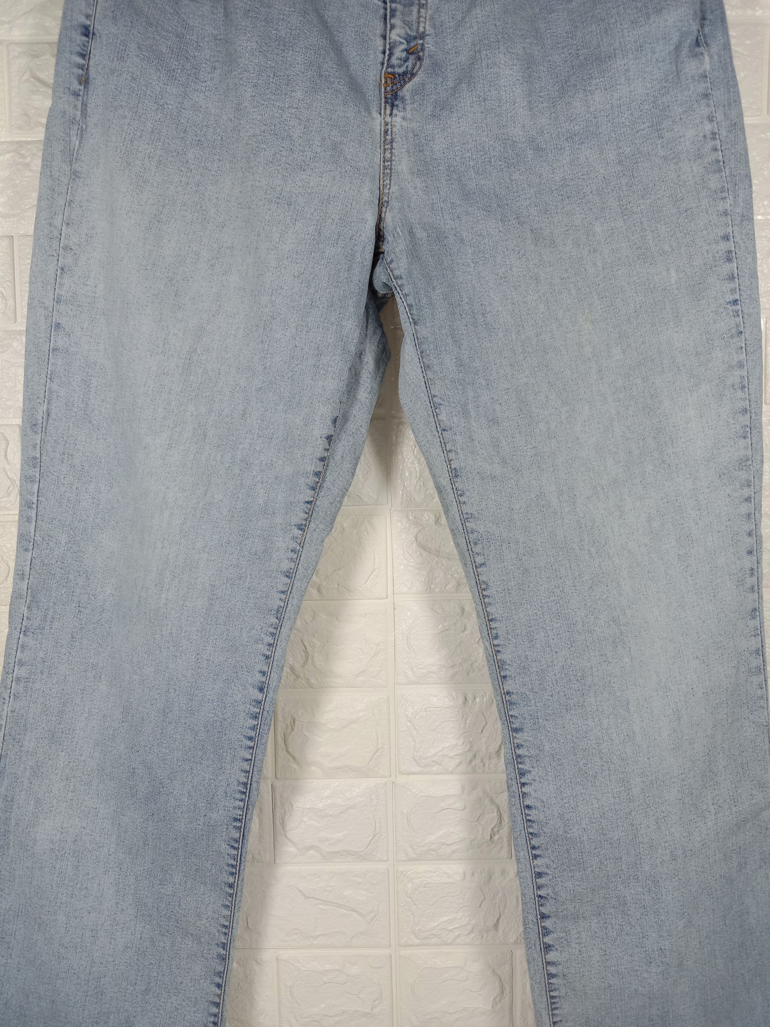 Levi's Vintage Levi's 550 Flare Jeans Light Wash Denim Size 34" / US 12 / IT 48 - 3 Thumbnail