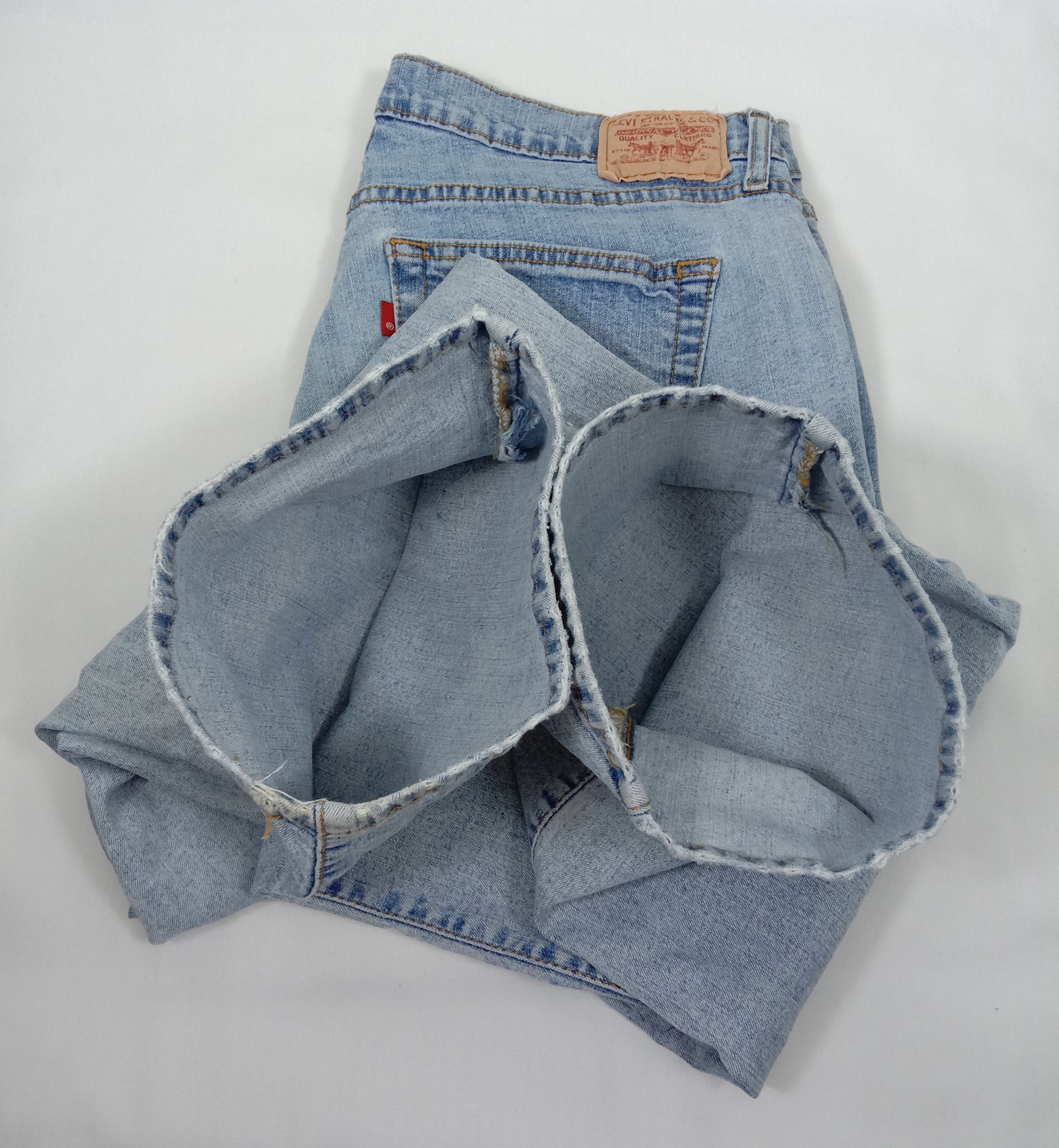 Levi's Vintage Levi's 550 Flare Jeans Light Wash Denim Size 34" / US 12 / IT 48 - 17 Thumbnail