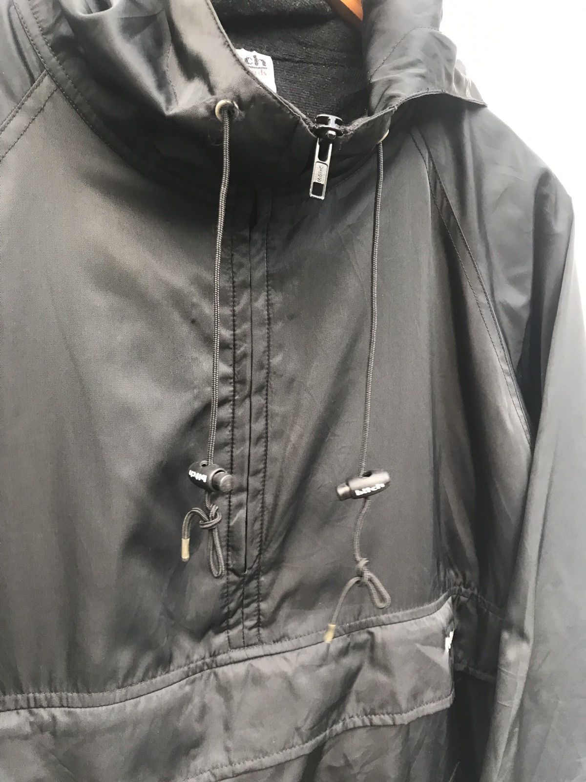 Girl Skateboards BITCH SKATEBOARD PULL OVER ANORAK JACKET RARE Size US L / EU 52-54 / 3 - 6 Thumbnail