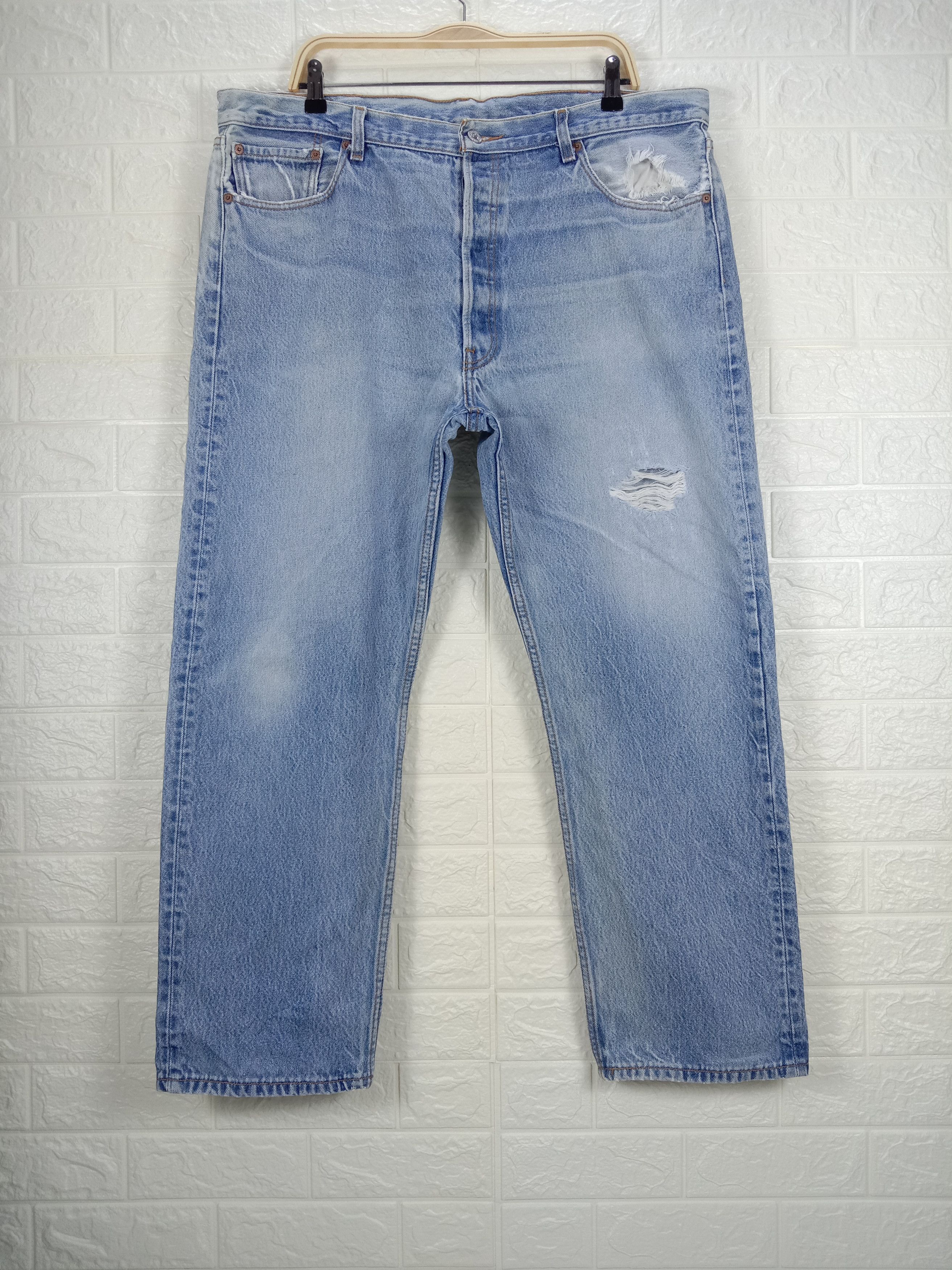 Levi's Vintage Levi's 501 Jeans Light Wash Distressed Denim Size US 40 / EU 56 - 1 Thumbnail