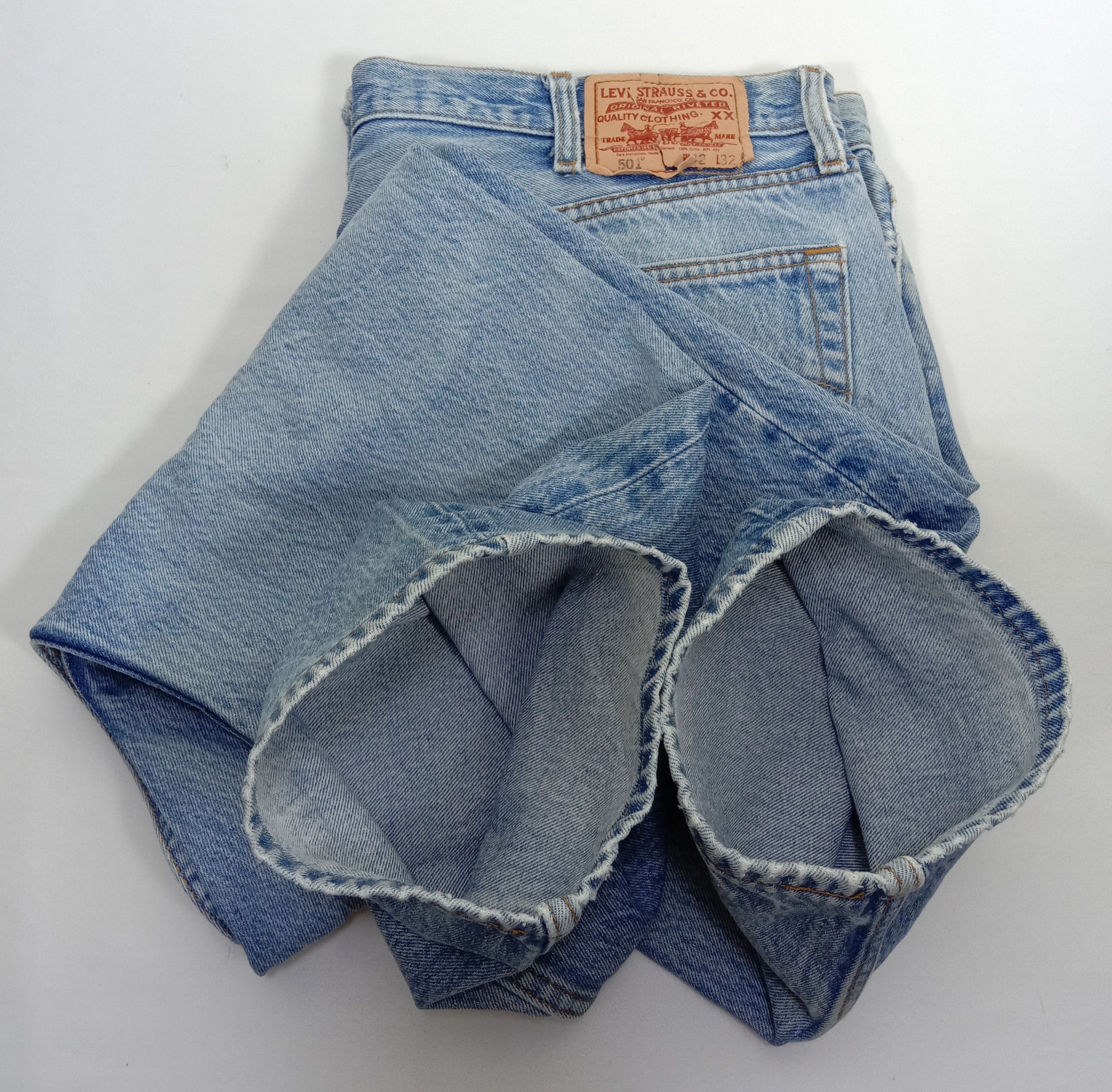 Levi's Vintage Levi's 501 Jeans Light Wash Distressed Denim Size US 40 / EU 56 - 16 Thumbnail
