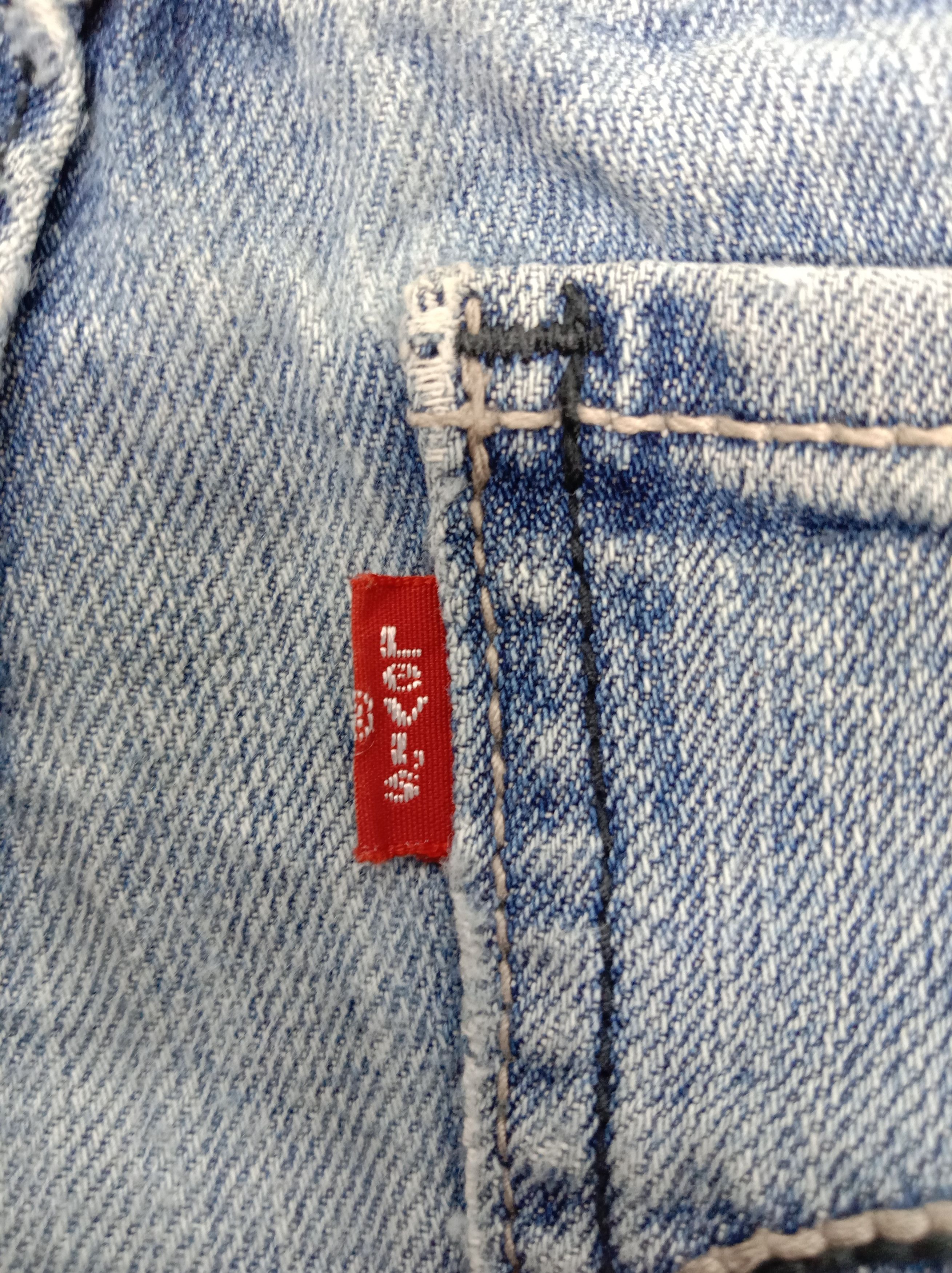 Levi's Vintage Levi's 524 Flare Jeans Faded Blue Ripped Denim Size 28" / US 6 / IT 42 - 16 Thumbnail