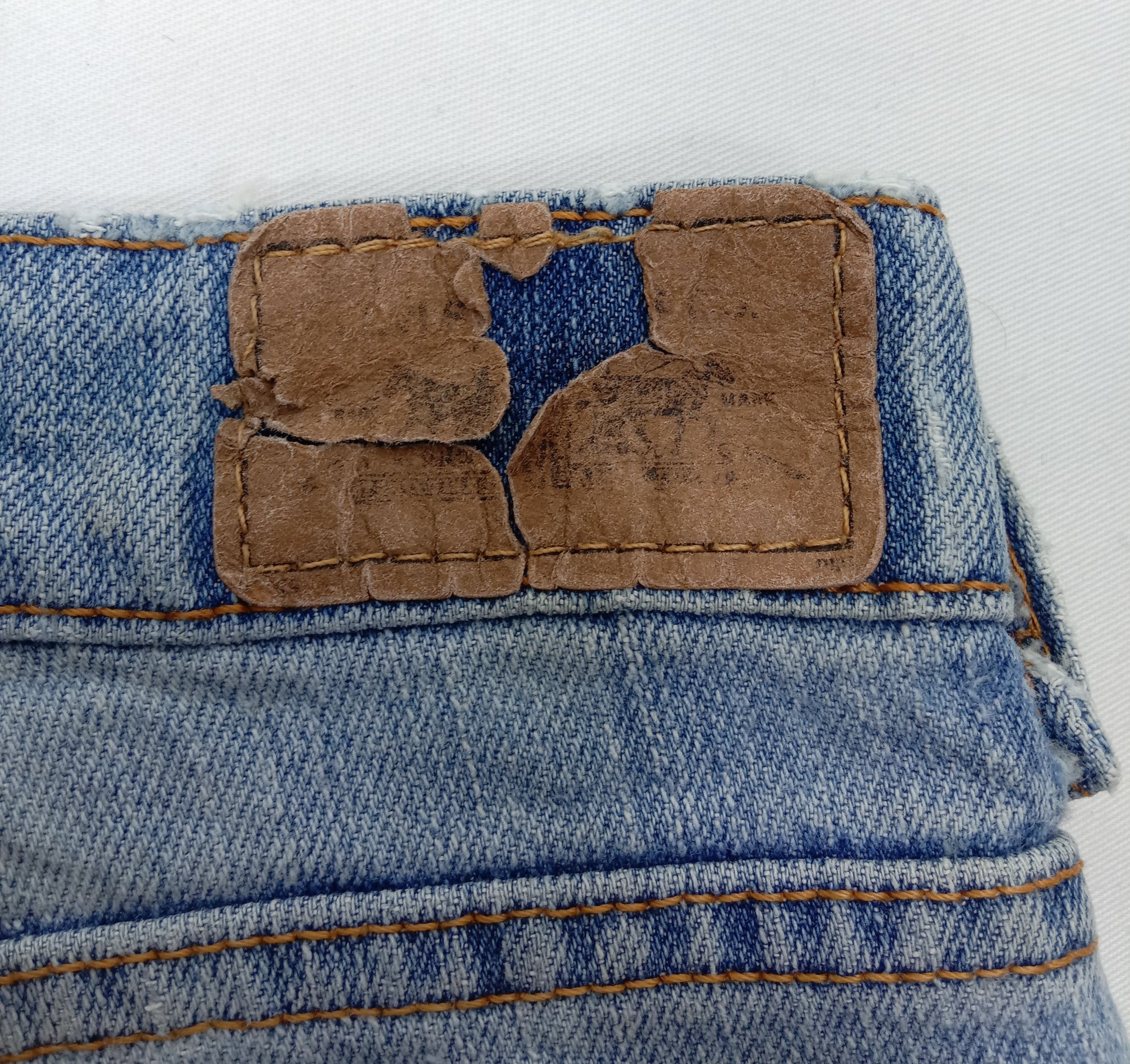 Levi's Vintage Levi's 505 Light Wash Jeans Straight Leg Denim Size 31" - 16 Thumbnail