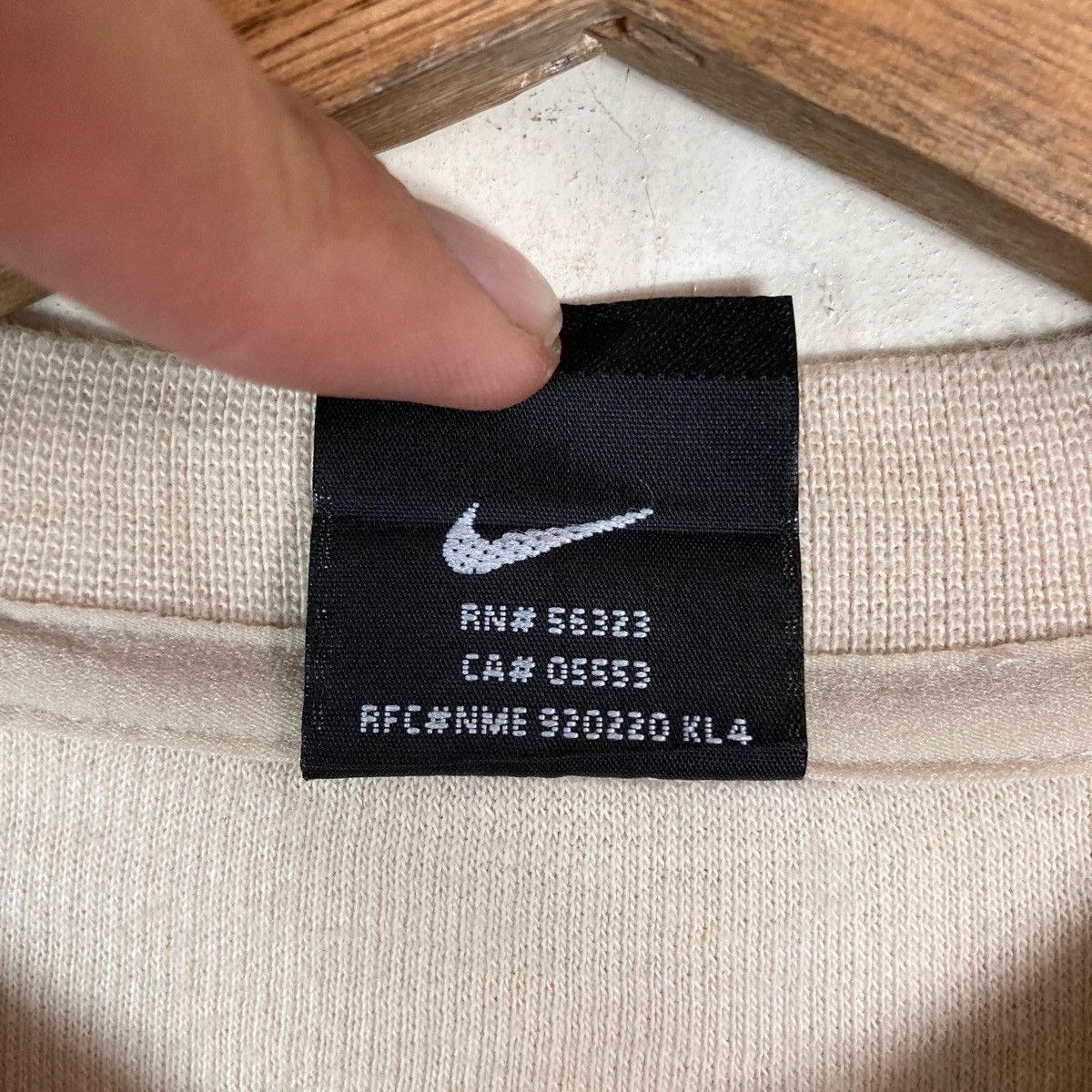 Nike Vintage Nike Quarter Zip Plain Pullover Jumper Sweatshirt Size US M / EU 48-50 / 2 - 7 Thumbnail