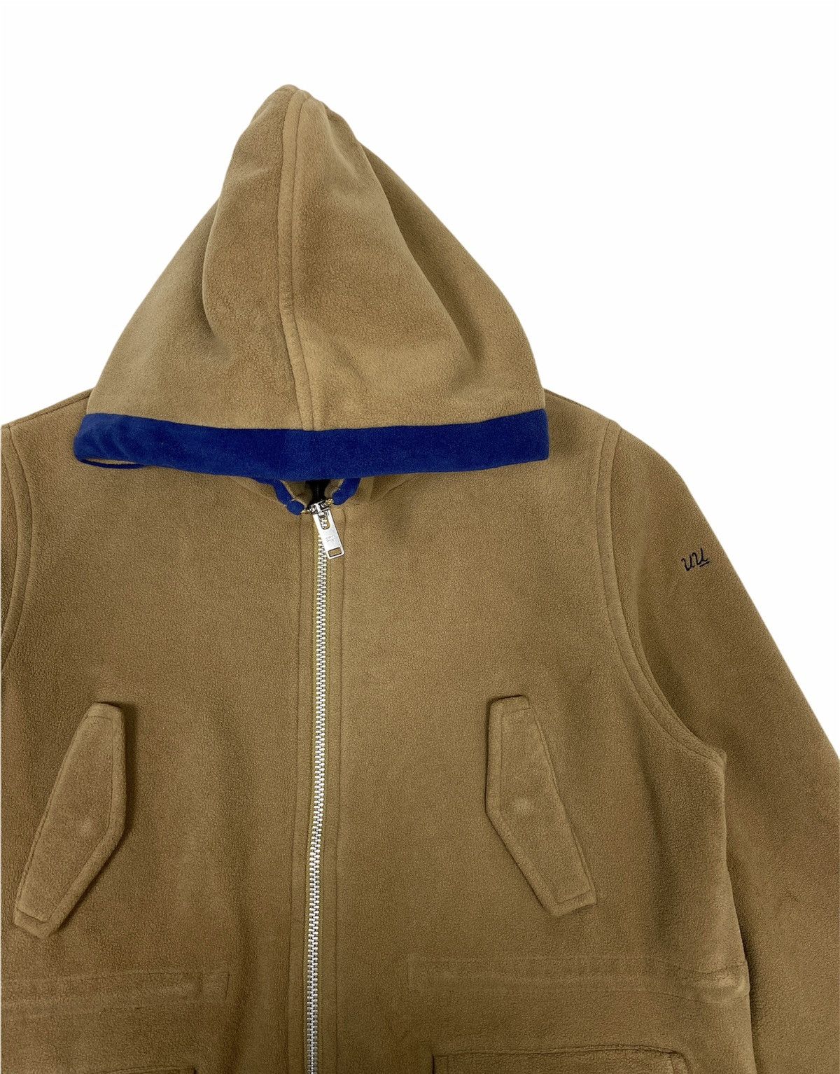 Undercover × Uniqlo Rare‼️Uniqlo x Undercover Fleece Hoodie for 9-10 years kids Size US M / EU 48-50 / 2 - 3 Thumbnail