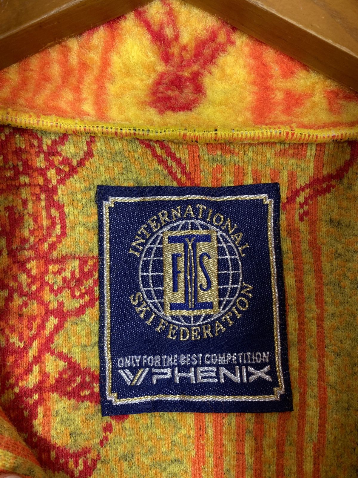 Japanese Brand Rare‼️Vintage PHENIX Abstract Design Half Zipper Fleece Size US L / EU 52-54 / 3 - 5 Thumbnail