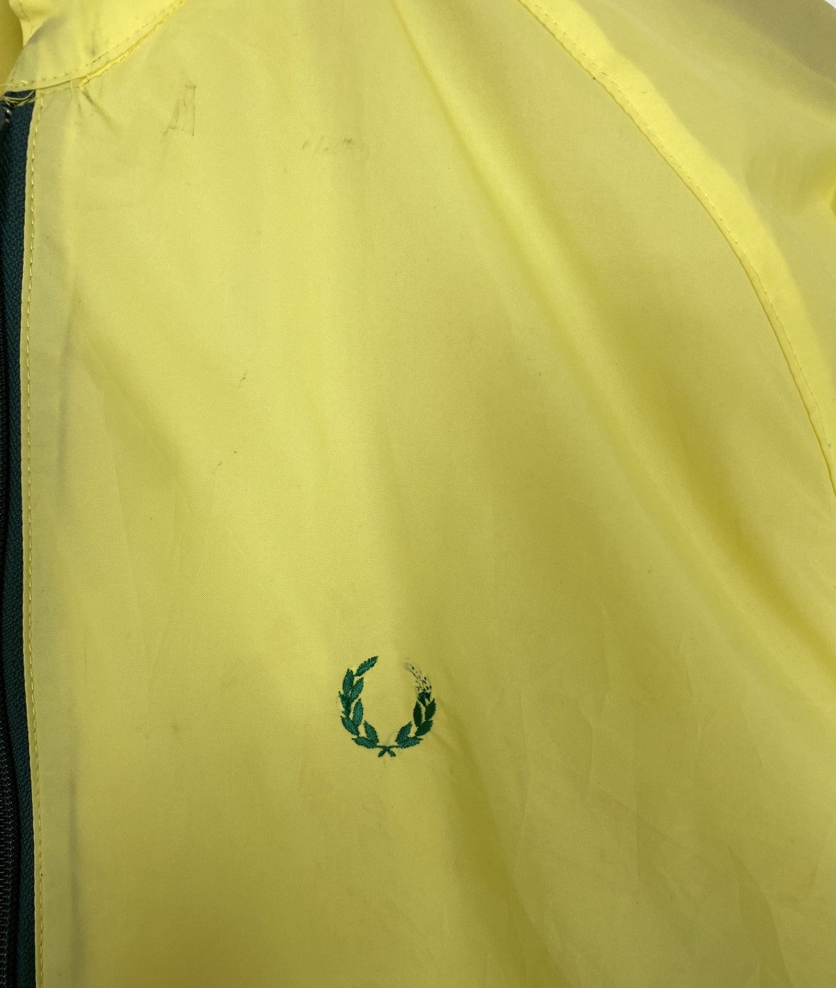 Fred Perry Rare‼️ Vintage Fred Perry Light Windbreker Small Logo Japan Size US M / EU 48-50 / 2 - 7 Thumbnail