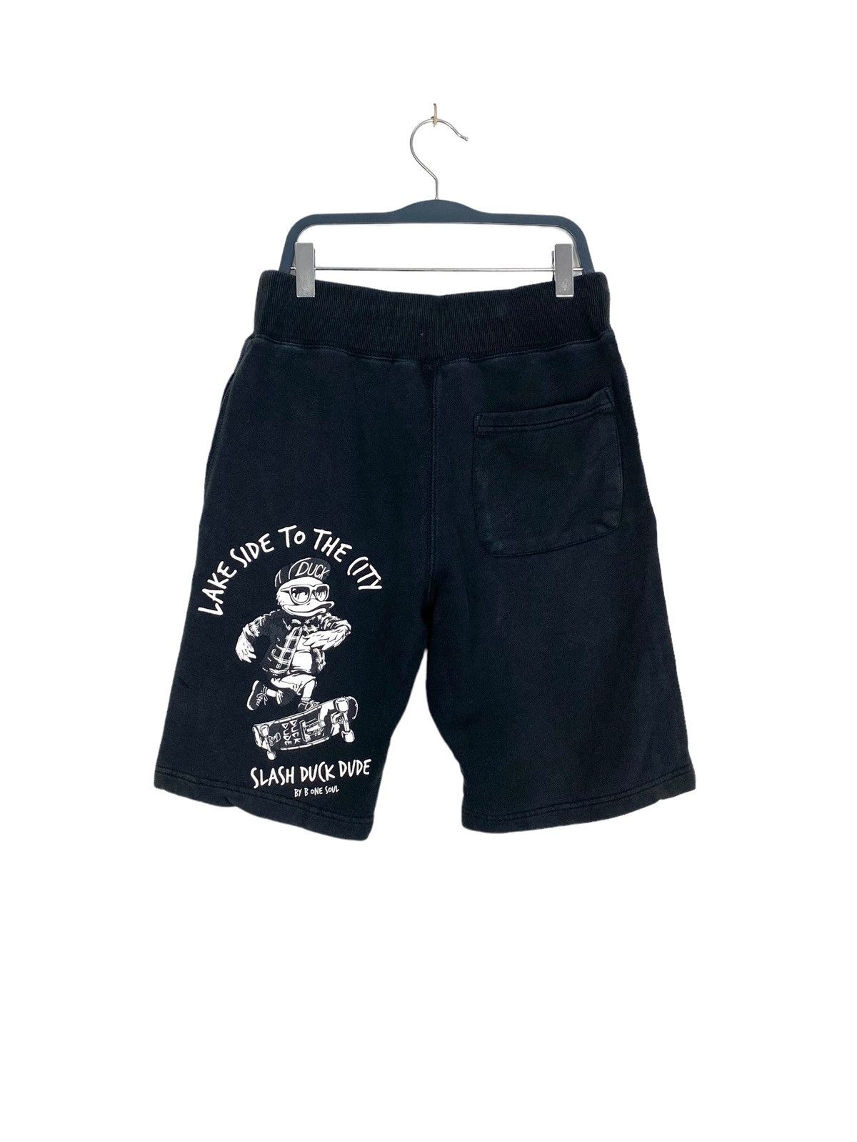 Japanese Brand Rare‼️ Duck Dude Big Logo Short Pants Size US 28 / EU 44 - 4 Thumbnail