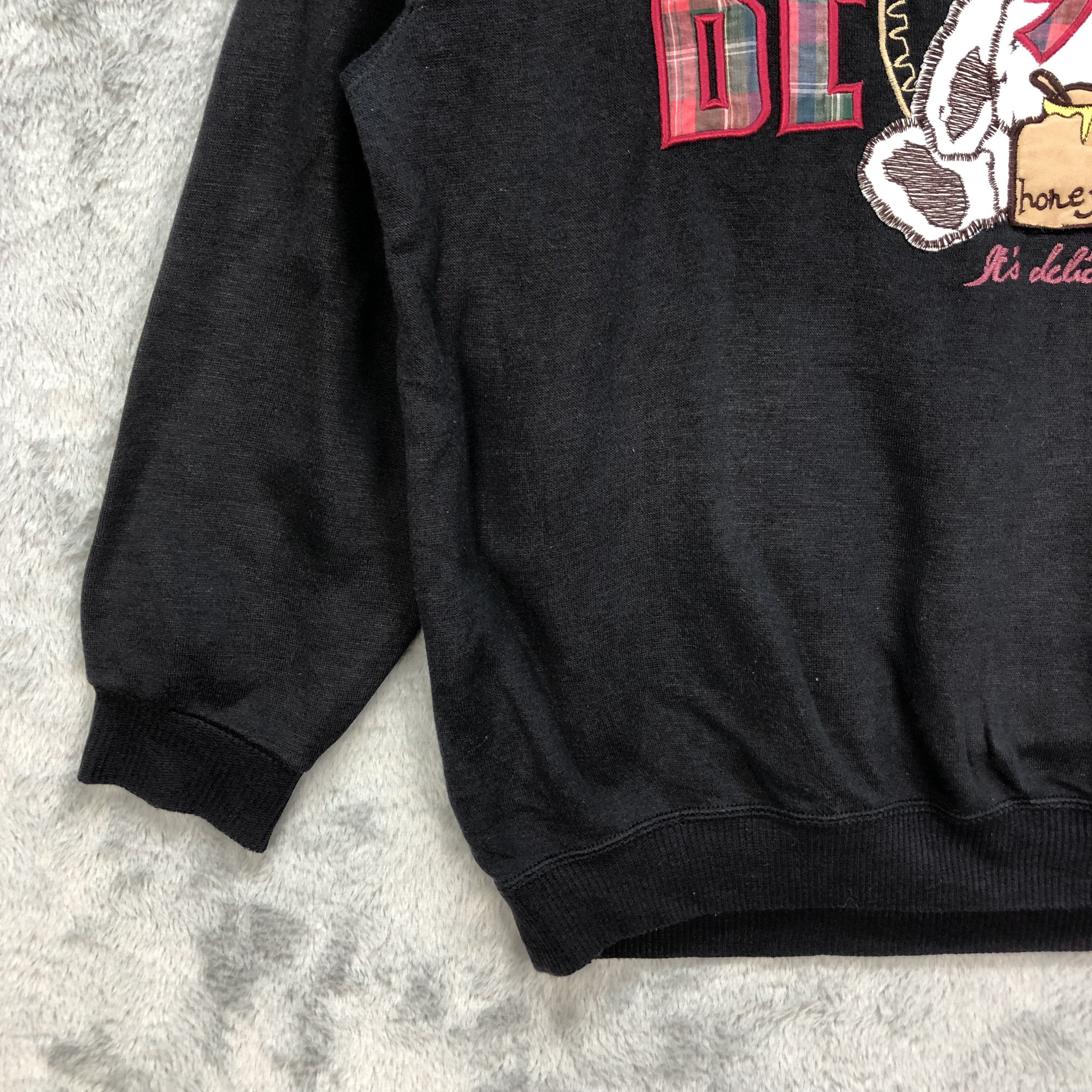 Japanese Brand GREEDY BEAR EMBROIDERY BIG LOGO SWEATSHIRTS #6465-68 Size US M / EU 48-50 / 2 - 5 Thumbnail