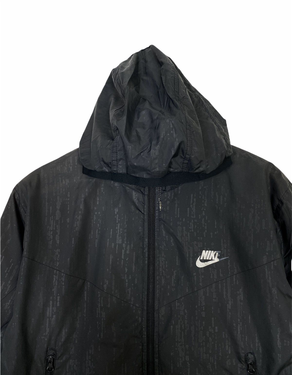 Nike Rare‼️ Nike Hoodie Windrunner Medium Size Size US M / EU 48-50 / 2 - 3 Thumbnail