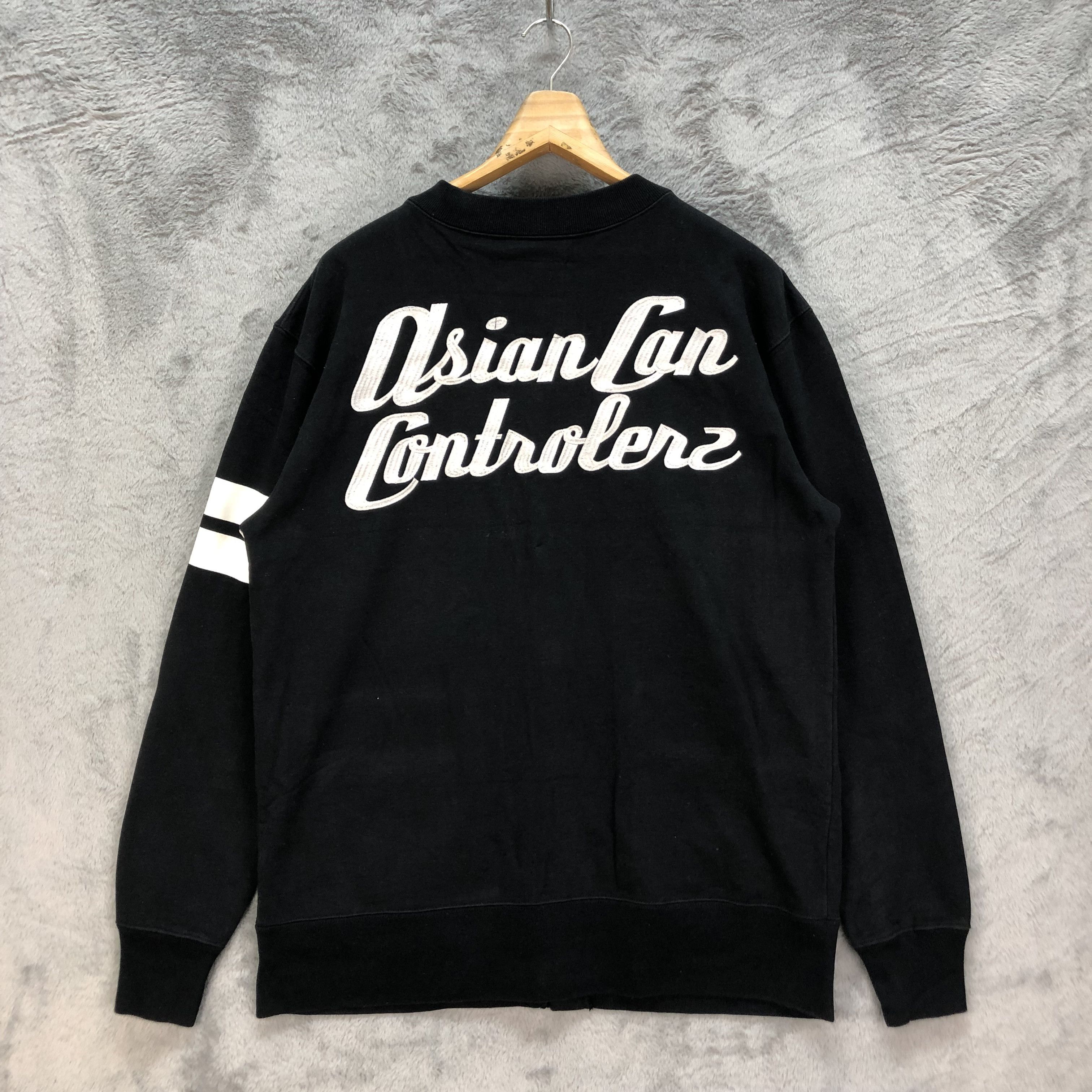 Japanese Brand ACC ASIAN CAN CONTROLERZ EMBROIDERY LOGO CARDIGAN #6467-68 Size US XL / EU 56 / 4 - 10 Thumbnail