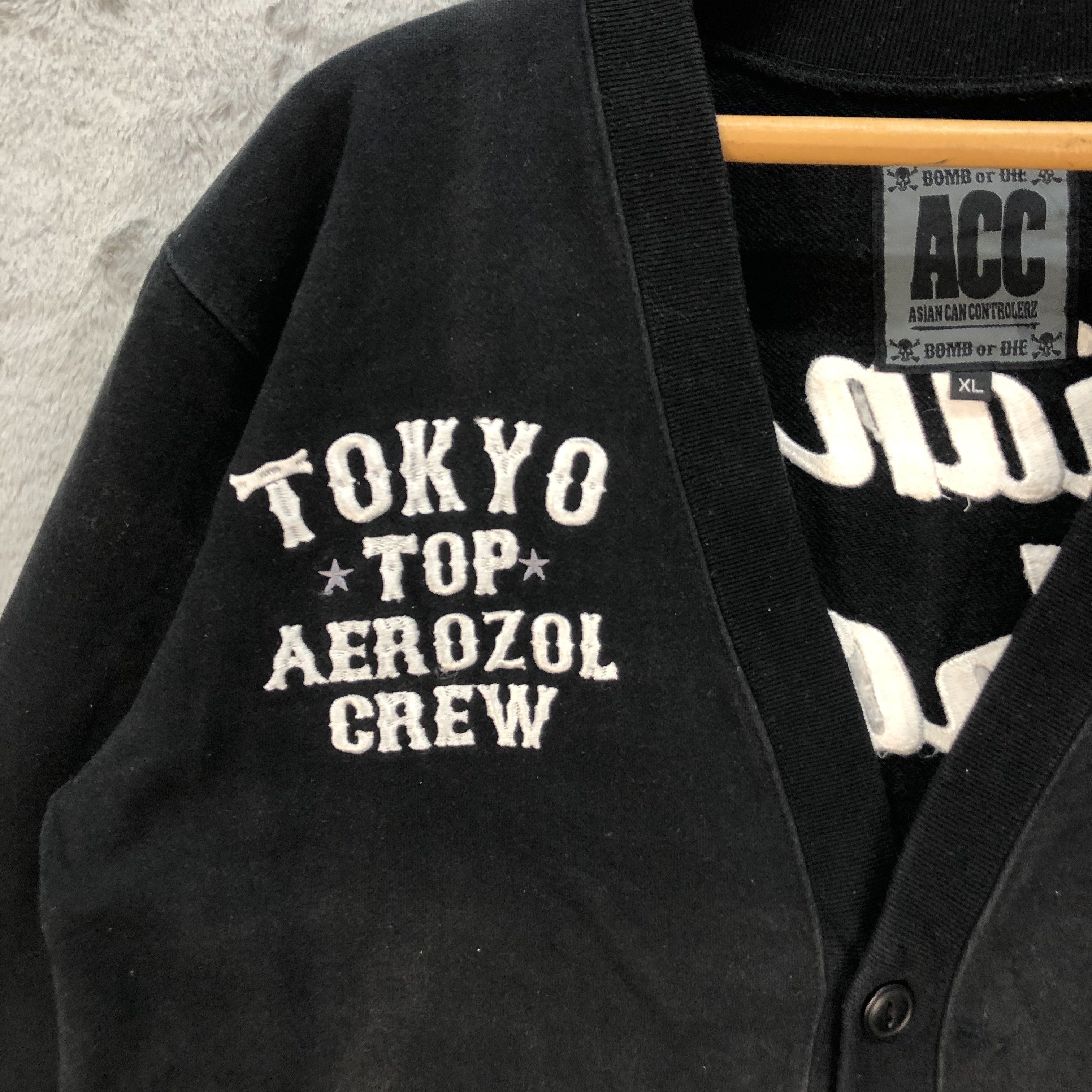Japanese Brand ACC ASIAN CAN CONTROLERZ EMBROIDERY LOGO CARDIGAN #6467-68 Size US XL / EU 56 / 4 - 3 Thumbnail