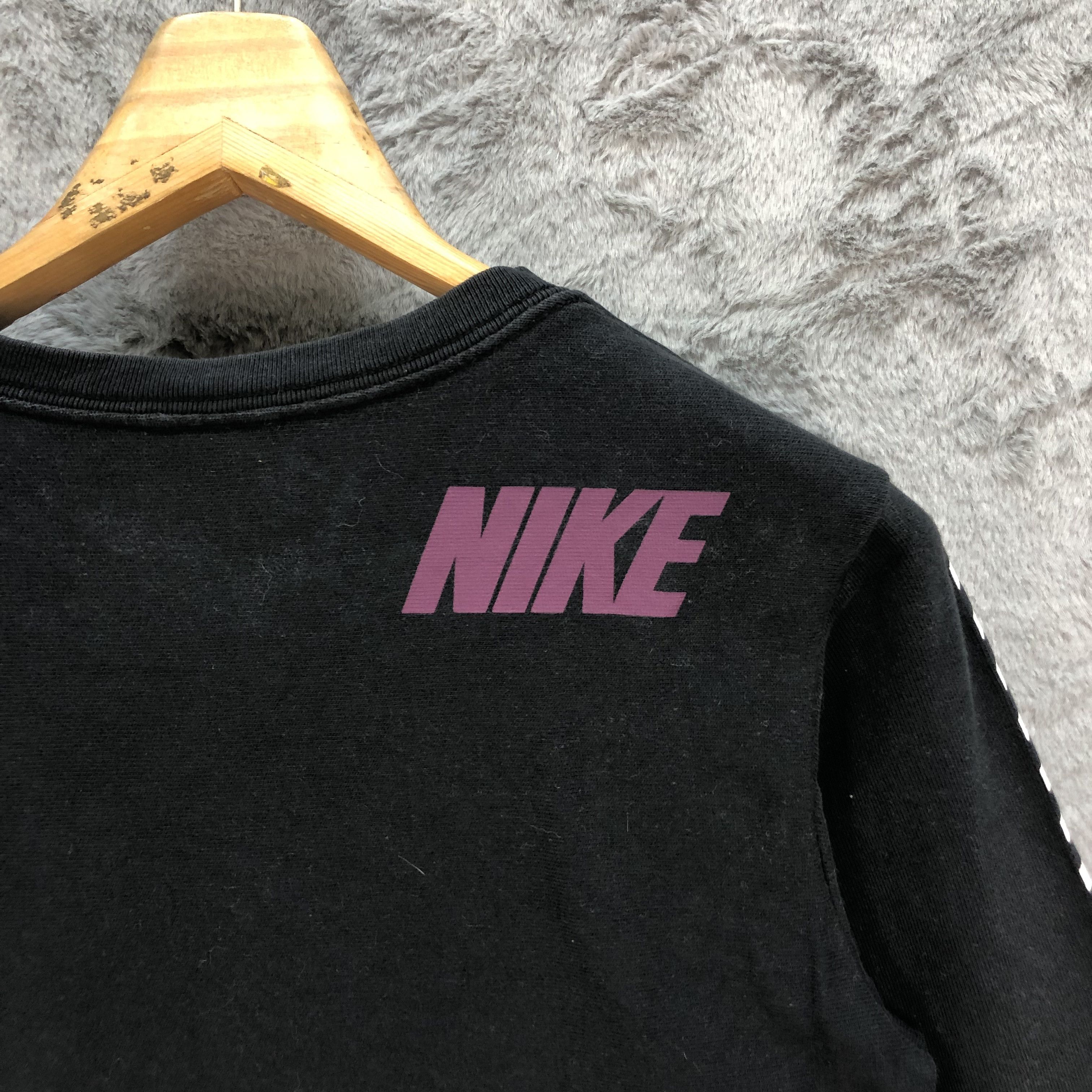 Nike Nike authentic sport Long Sleeve T Shirts #6452-67 Size US S / EU 44-46 / 1 - 11 Thumbnail