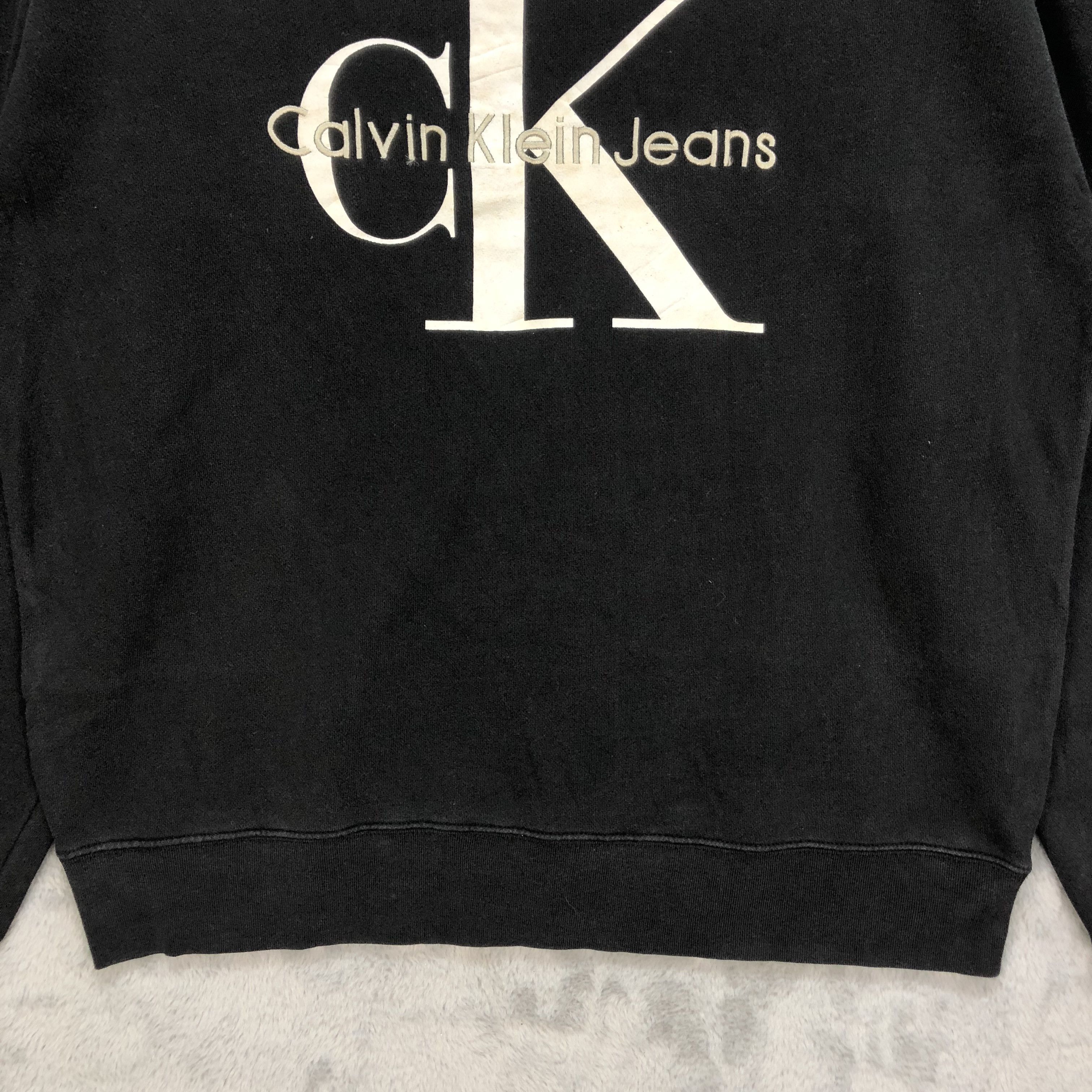 Calvin Klein CK Jeans Big Logo Sweatshirts #6451-67 Size US L / EU 52-54 / 3 - 4 Thumbnail