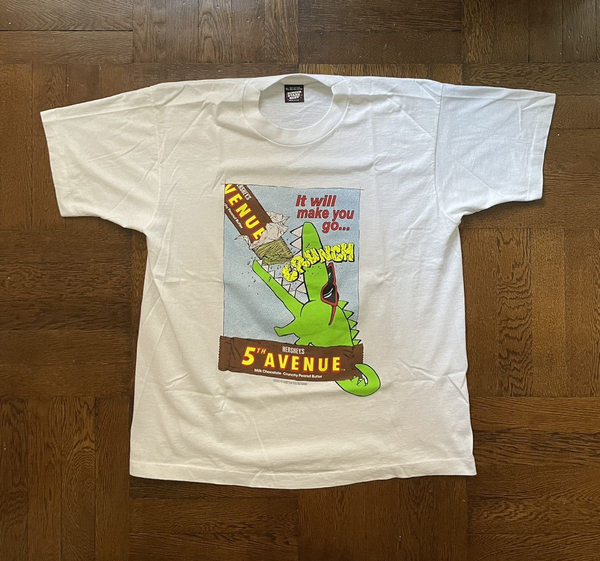 Other Vintage 1992 Hersheys 5th Avenue Bar T Shirt - XL Size US XL / EU 56 / 4 - 1 Thumbnail