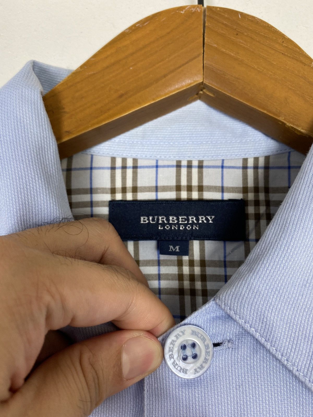 Burberry Rare‼️Burberry London Shirt Medium Size Made in Japan Size US M / EU 48-50 / 2 - 3 Thumbnail