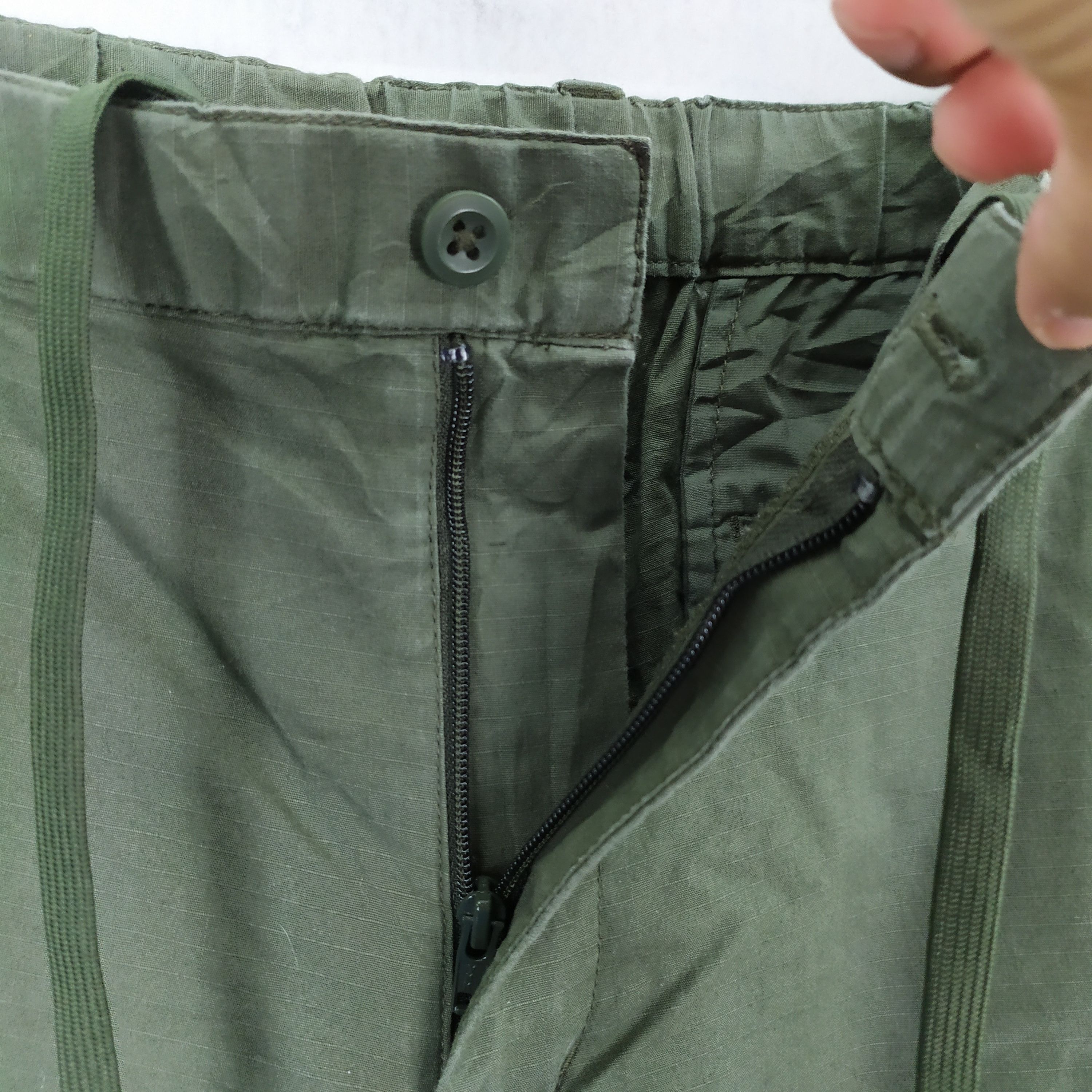 Japanese Brand JAPANESE BRAND GREEN EASY CARGO PANTS Size US 34 / EU 50 - 11 Thumbnail