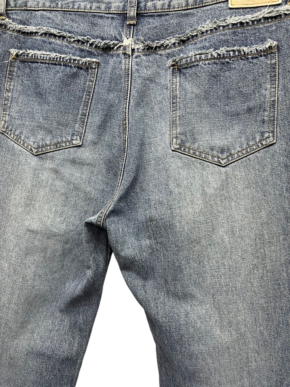 Designer × Japanese Brand × Vintage Vintage 90’s Japanese Denim Frayed Hem Bell Bottom Flared Size US 32 / EU 48 - 12 Thumbnail