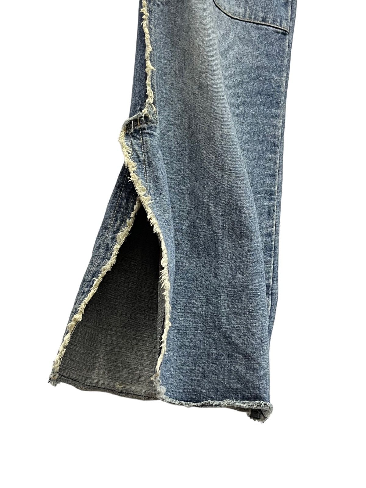 Designer × Japanese Brand × Vintage Vintage 90’s Japanese Denim Frayed Hem Bell Bottom Flared Size US 32 / EU 48 - 9 Thumbnail