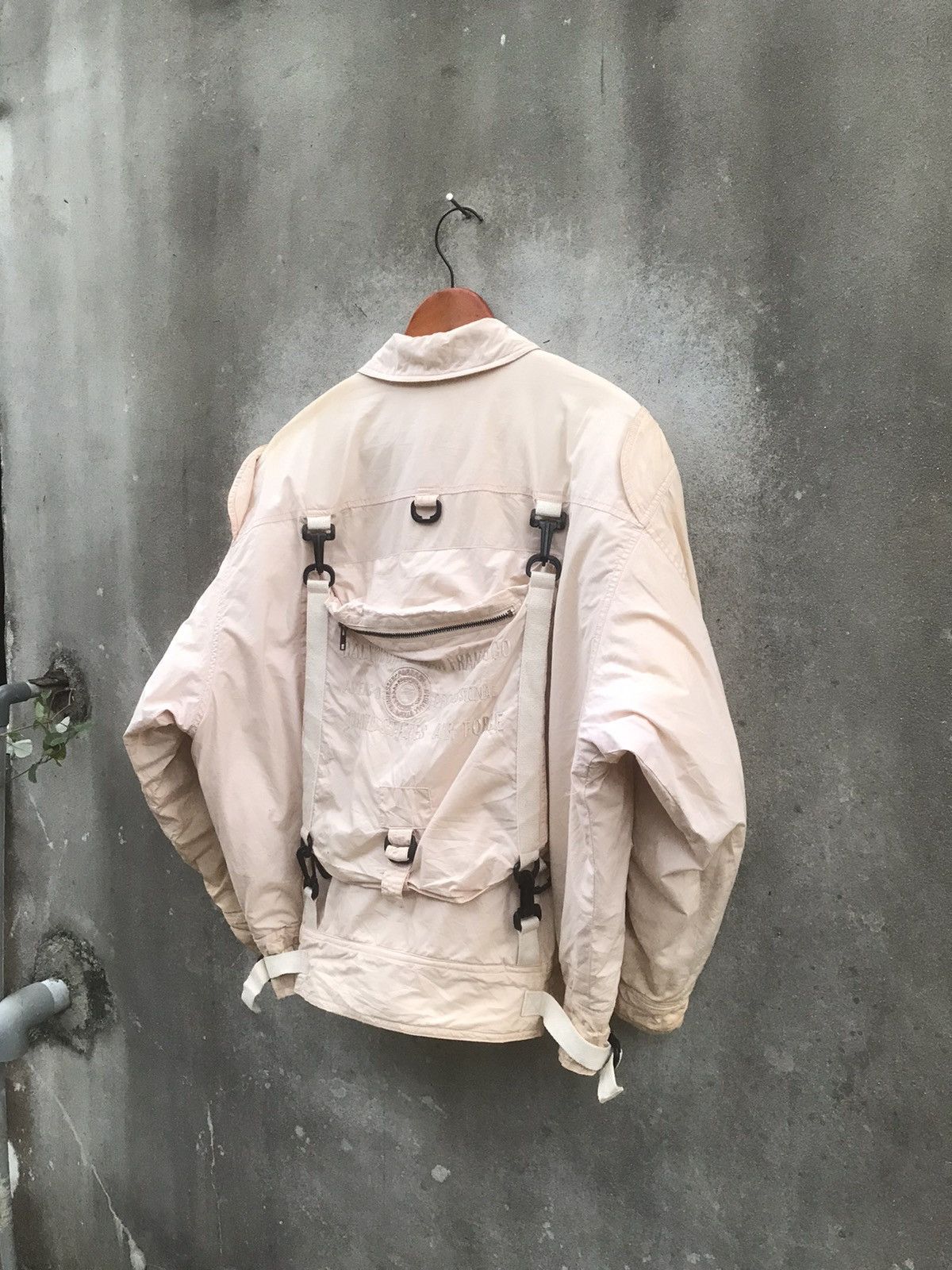 Vintage Archive LA VIE EN ROSE Multi-Pocket Technical Bomber Jacket Size US M / EU 48-50 / 2 - 11 Thumbnail