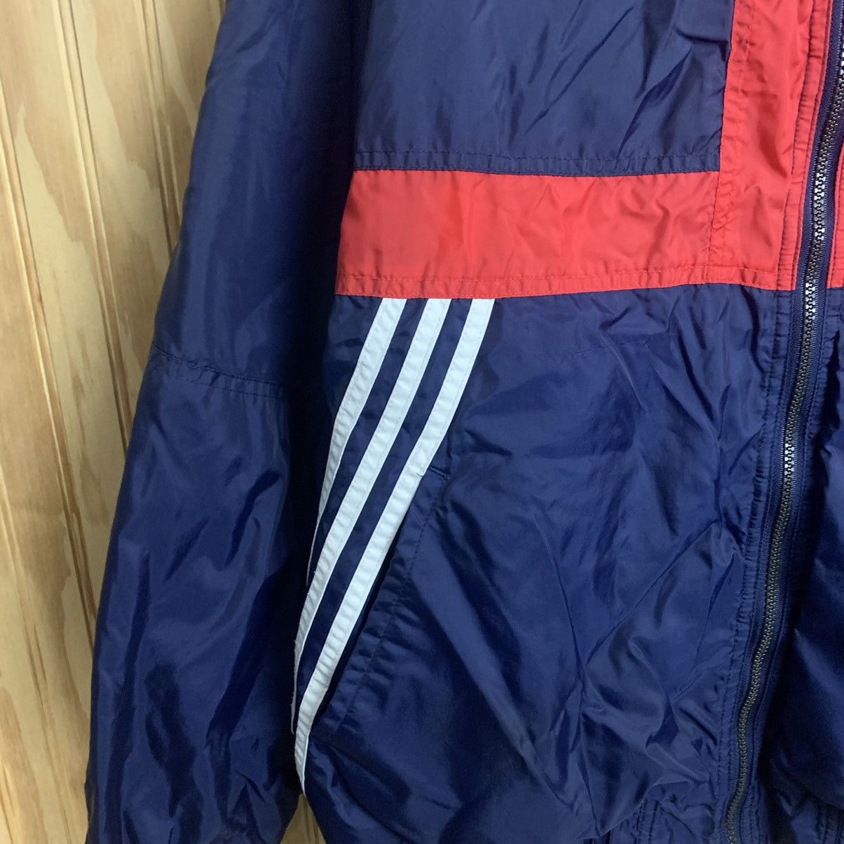 Adidas × Vintage Horizontal Striped Navy Red White Windbreaker Size US L / EU 52-54 / 3 - 3 Thumbnail